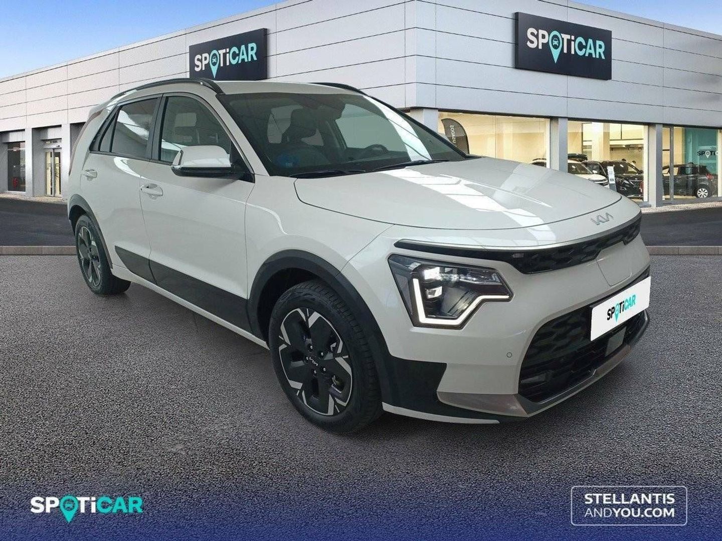 Kia e-Niro Drive (Long Range) 150 kW (204 CV)