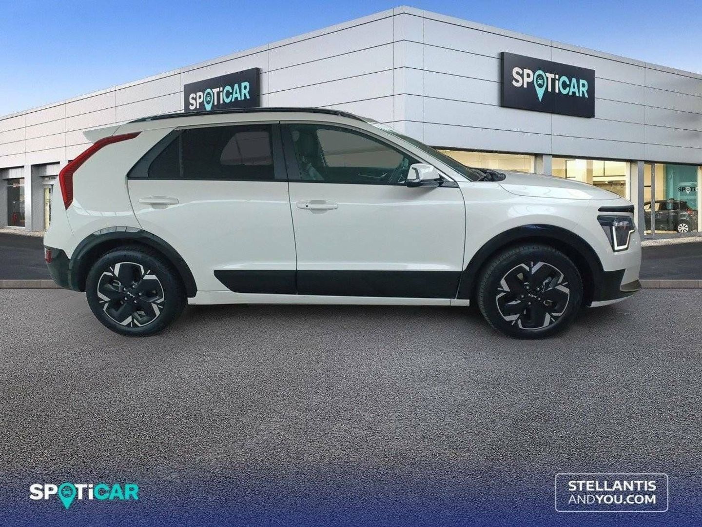 Kia e-Niro Drive (Long Range) 150 kW (204 CV)