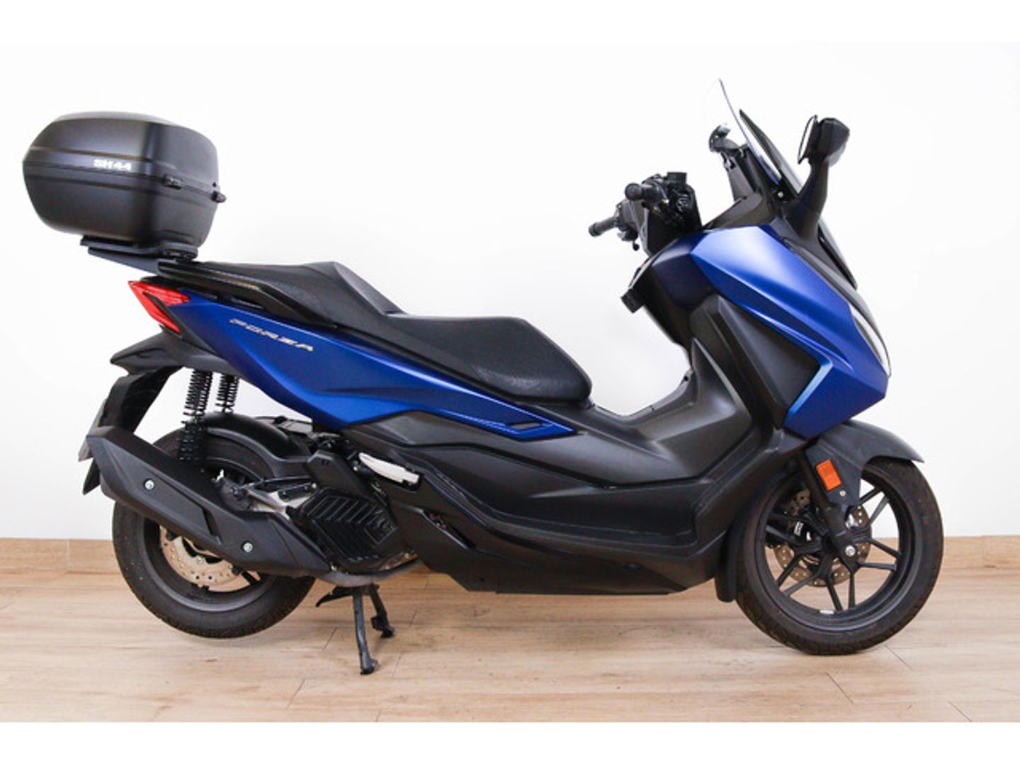 Honda Forza 125 ABS Azul Motorcycle