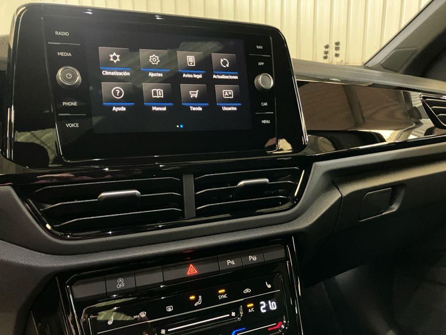 Volkswagen T-Roc Dark Line 1.5 TSI 110 kW (150 CV) DSG