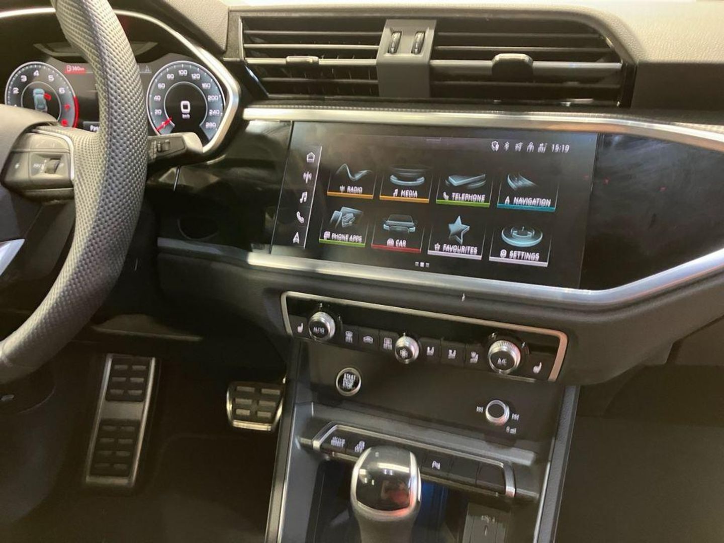 Audi Q3 Black line 35 TFSI 110 kW (150 CV) S tronic