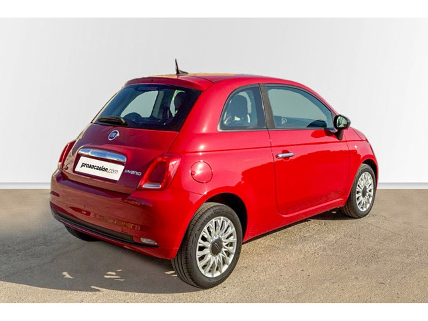 Fiat 500 1.0 Hybrid Cult 51 kW (70 CV) Rojo Compact