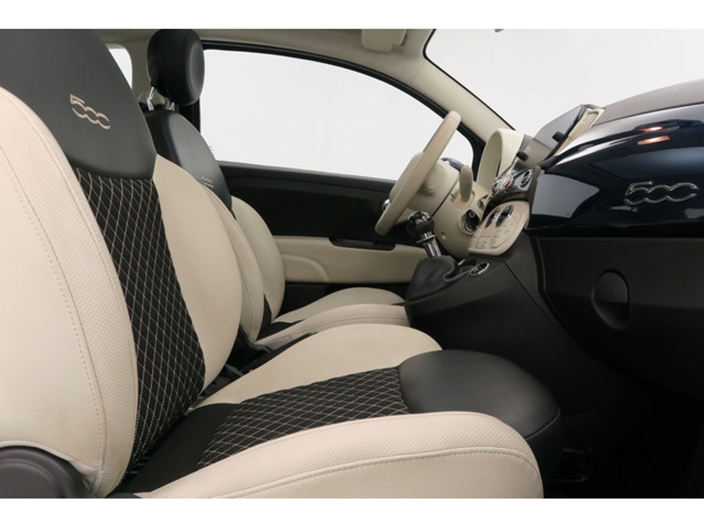 Fiat 500 1.0 Hybrid Dolcevita 51 kW (70 CV)