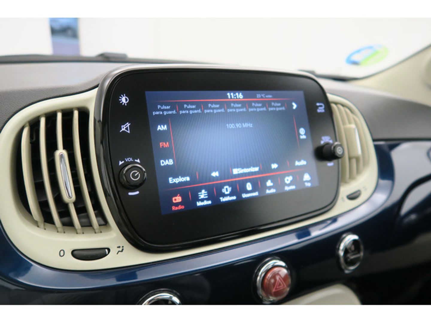 Fiat 500 1.0 Hybrid Dolcevita 51 kW (70 CV)