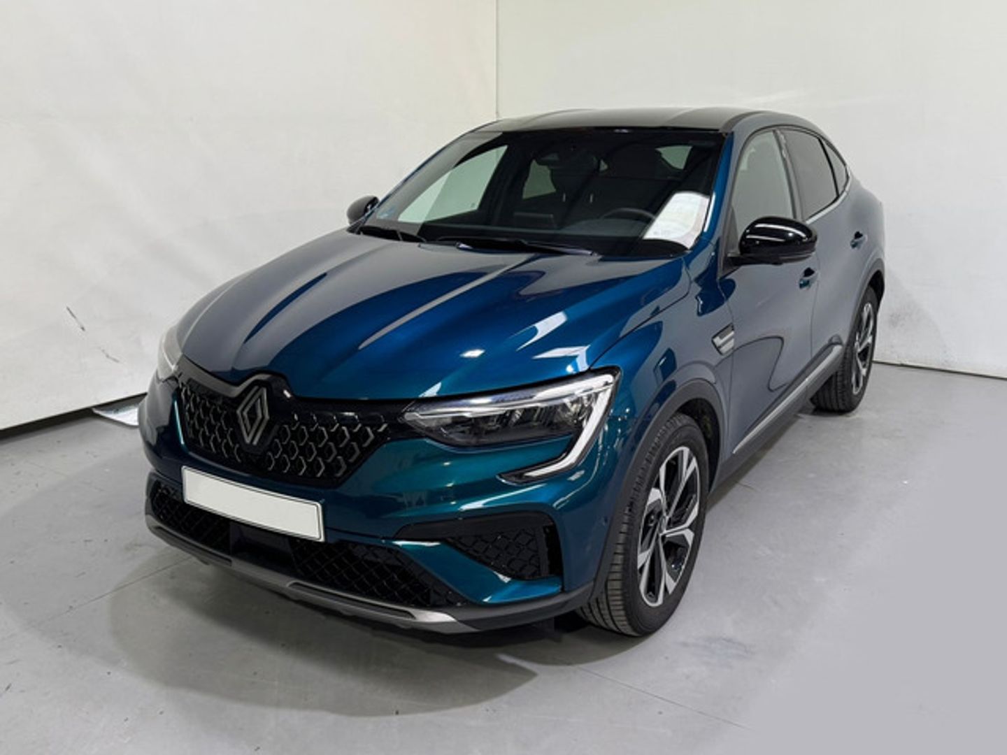 Renault Arkana Techno TCe 140 Mild hybrid EDC 103 kW (140 CV) Azul All Terrain / Pick-up