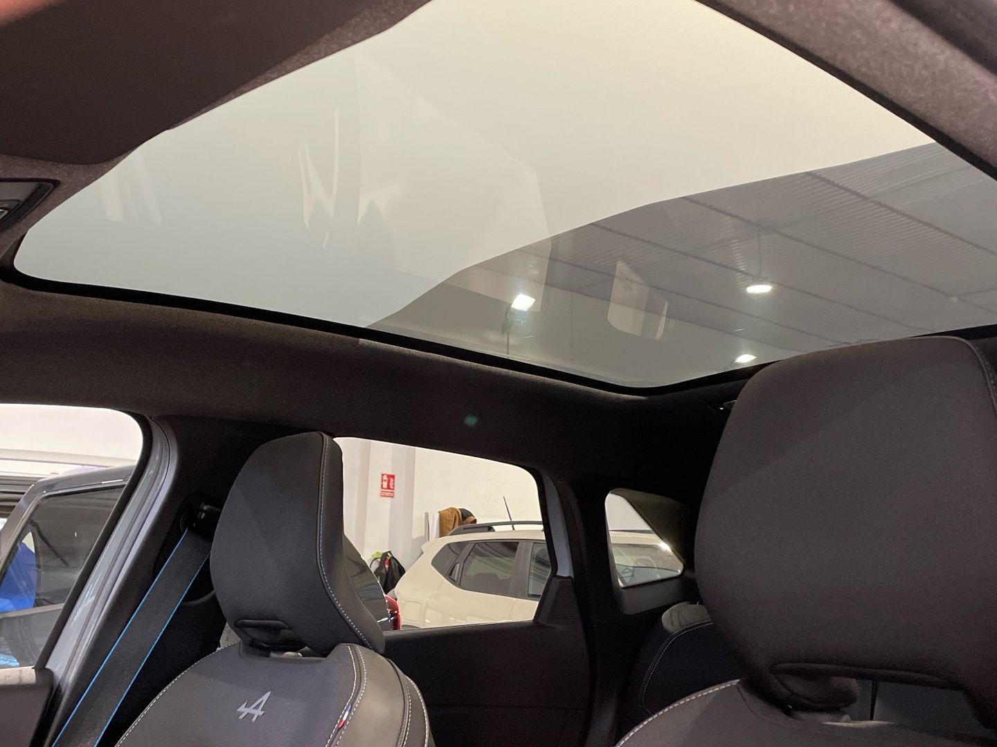 Renault Symbioz Esprit Alpine E-Tech 107 kW (145 CV)
