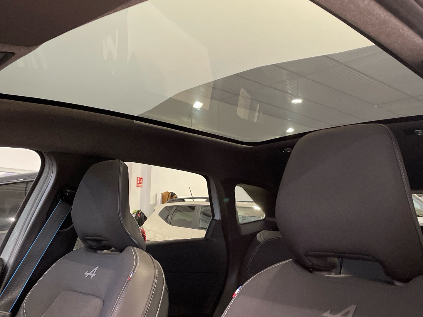 Renault Symbioz Esprit Alpine E-Tech 107 kW (145 CV)