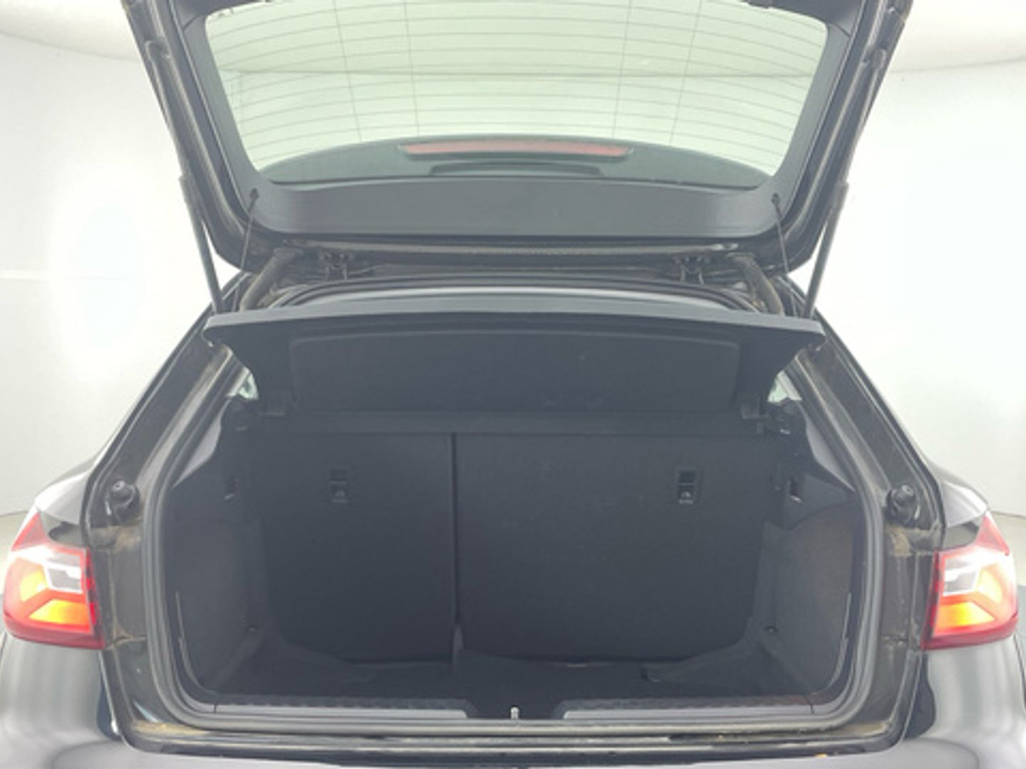 Audi A1 Sportback Advanced 25 TFSI 70 kW (95 CV)