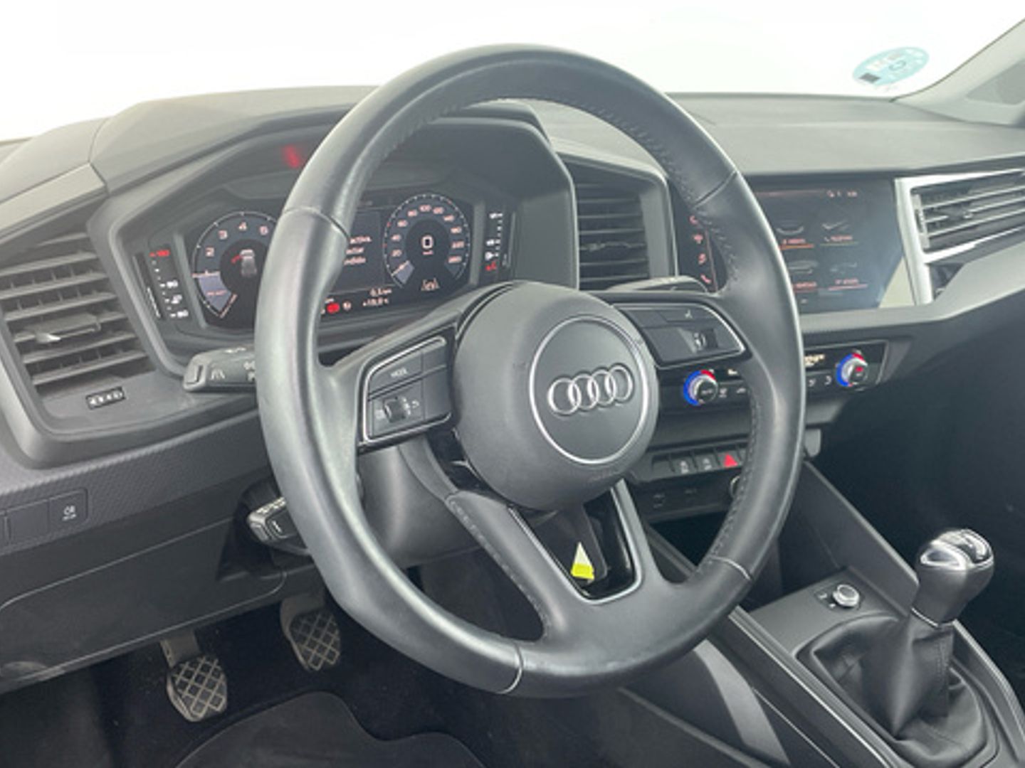 Audi A1 Sportback Advanced 25 TFSI 70 kW (95 CV)