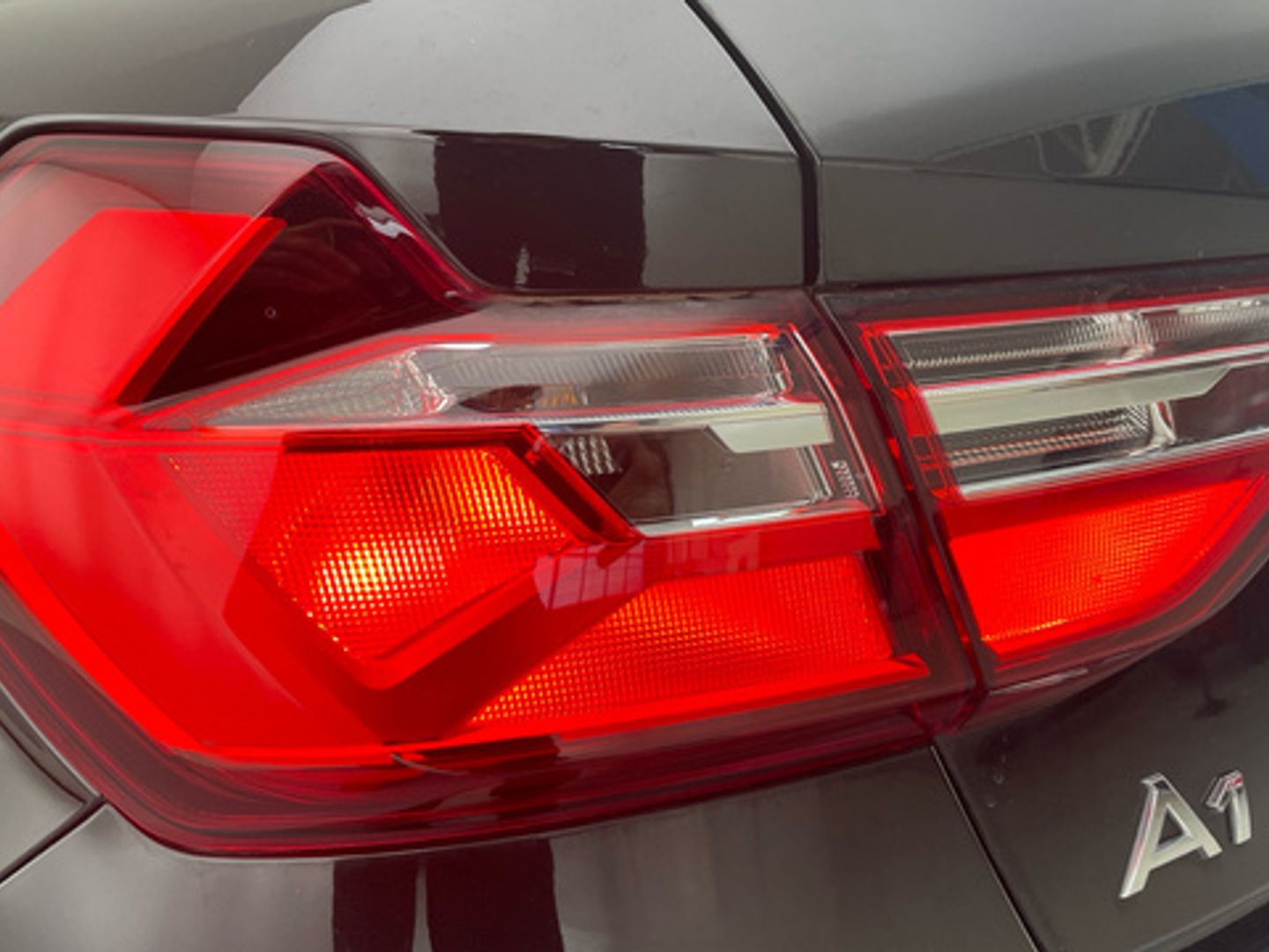Audi A1 Sportback Advanced 25 TFSI 70 kW (95 CV)
