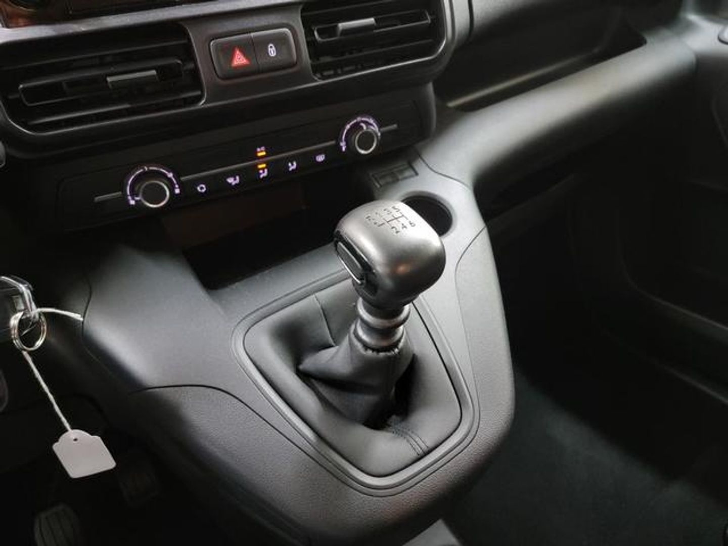 Peugeot Rifter Active Business Standard BlueHDi 73 kW (100 CV)