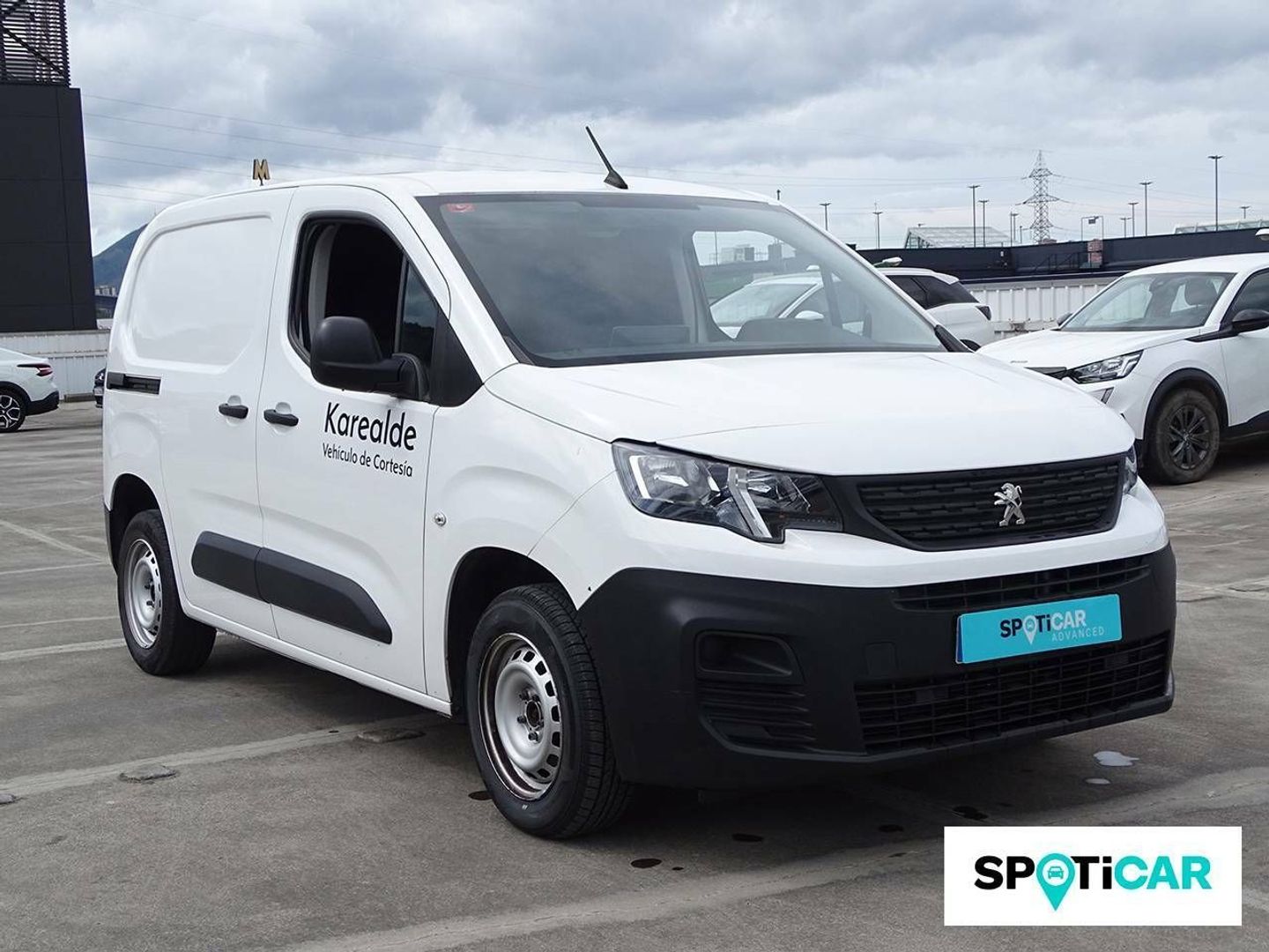 Peugeot Partner Furgon BlueHDi 100 S&S Pro Standard 600kg 73 kW (98 CV)