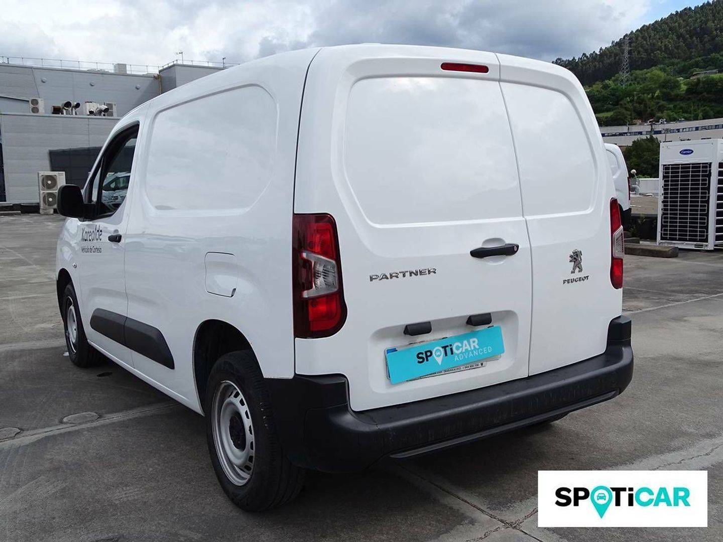 Peugeot Partner Furgon BlueHDi 100 S&S Pro Standard 600kg 73 kW (98 CV)