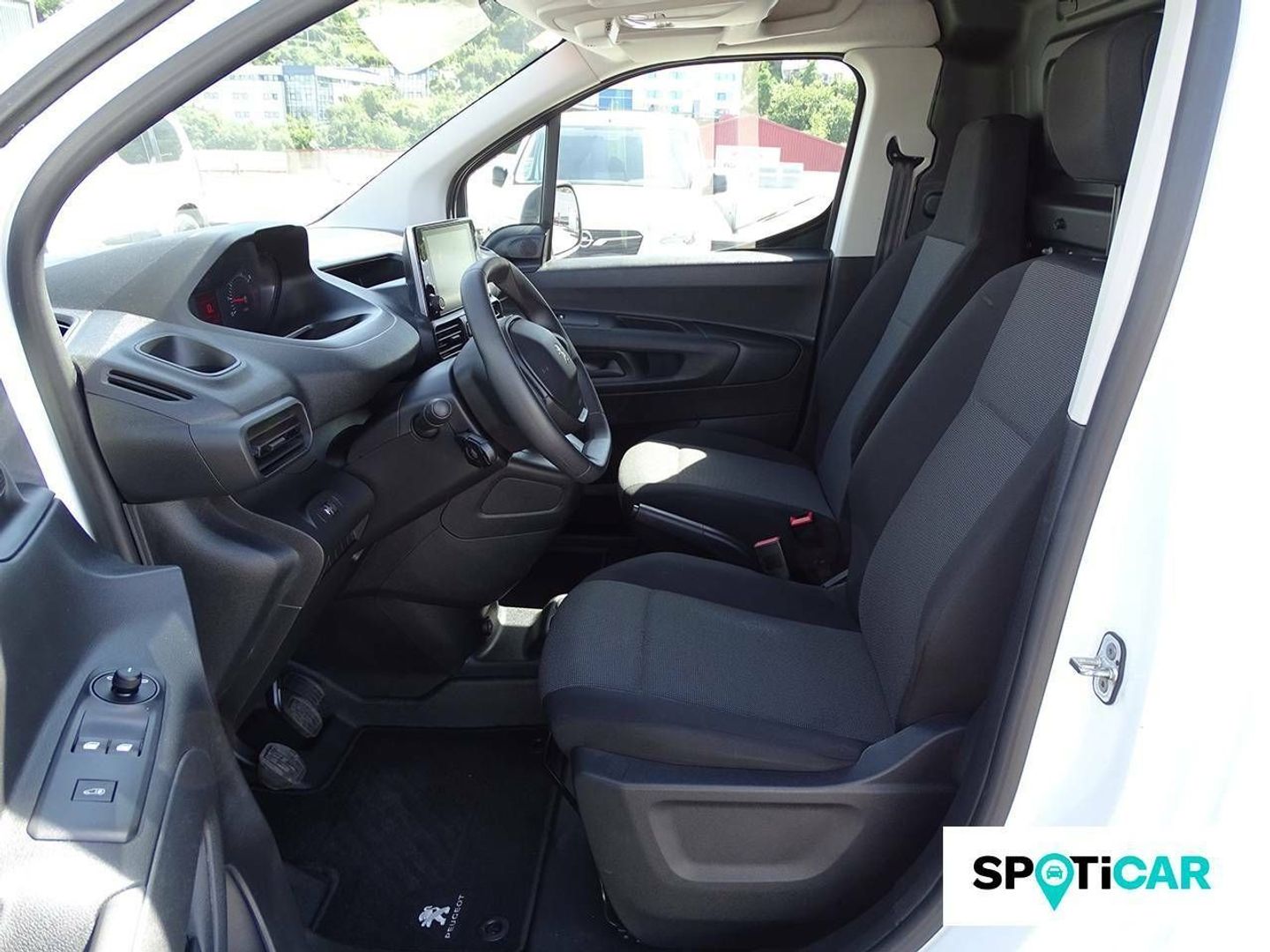 Peugeot Partner Furgon BlueHDi 100 S&S Pro Standard 600kg 73 kW (98 CV)