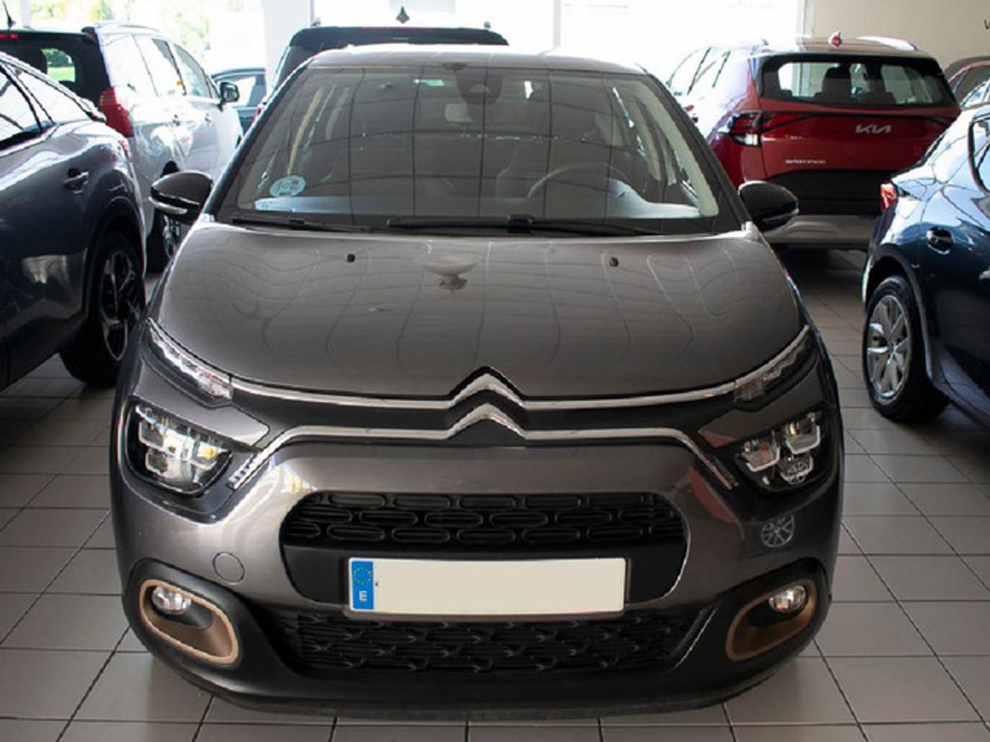 Citroen C3 PureTech 82 C-Series 61 kW (83 CV)