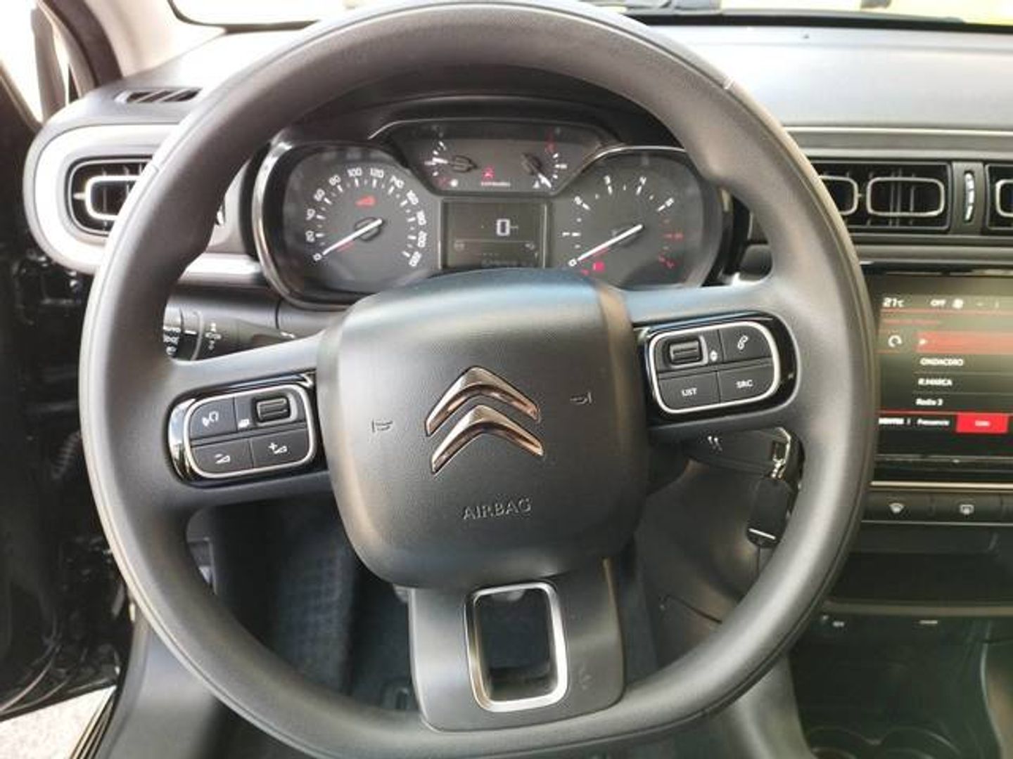 Citroen C3 PureTech 82 C-Series 61 kW (83 CV)