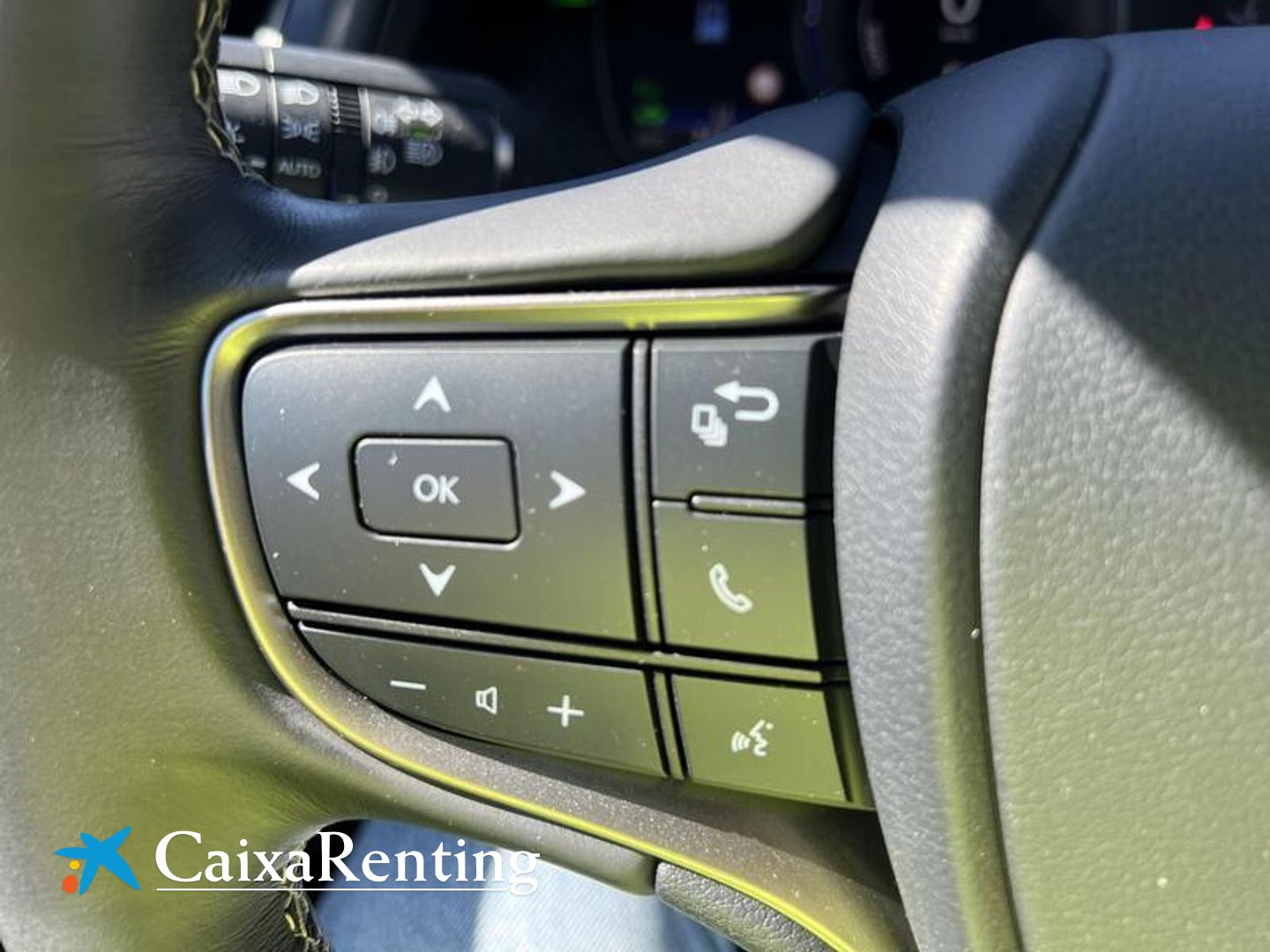 Lexus UX UX 250h Business Navigation 2WD 135 kW (184 CV)