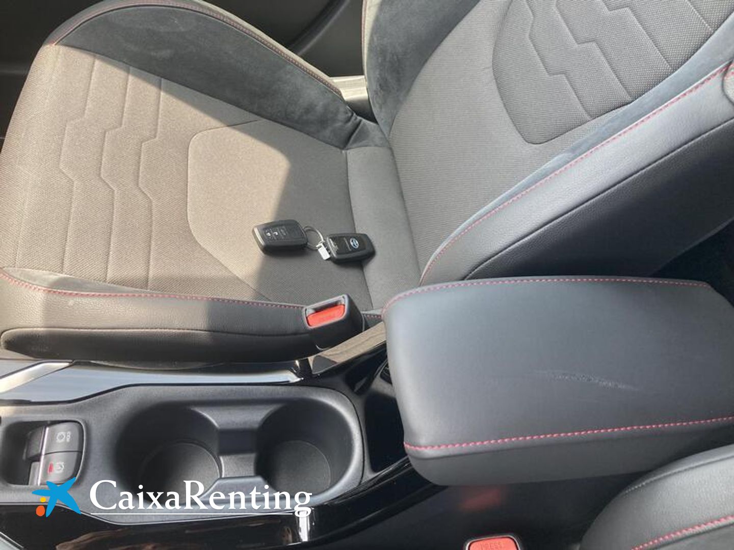 Toyota Corolla 2.0D Touring Sport 180H Advance Luxury E-CVT 132 kW (180 CV)