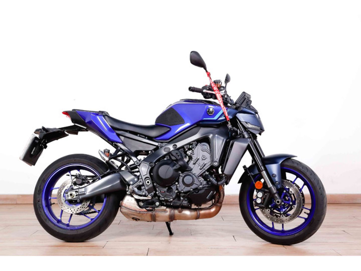 Yamaha MT -09 SP Azul Motorcycle