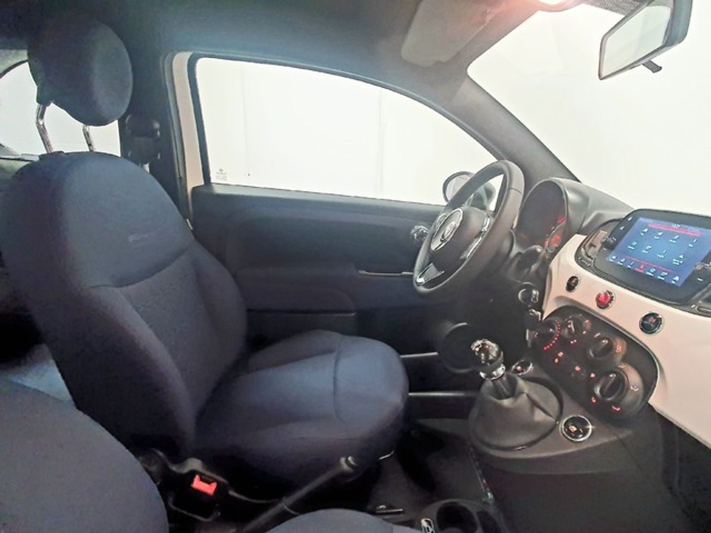 Fiat 500 1.0 Hybrid Cult 51 kW (70 CV)