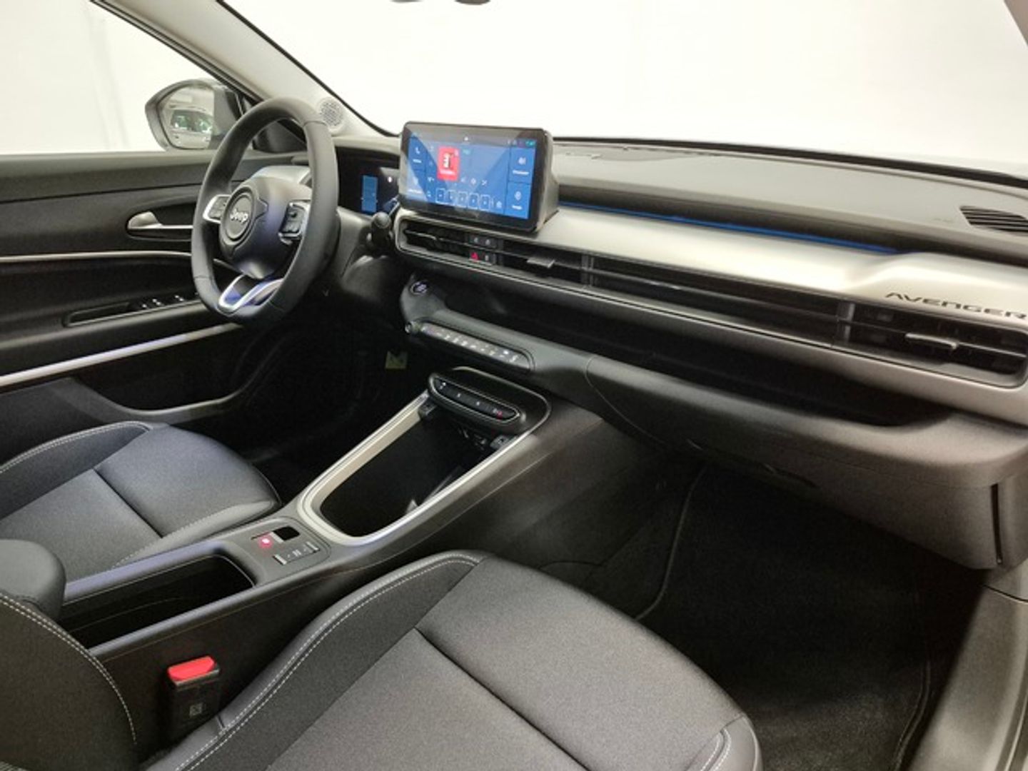 Jeep Avenger BEV Summit 115 kW (156 CV)