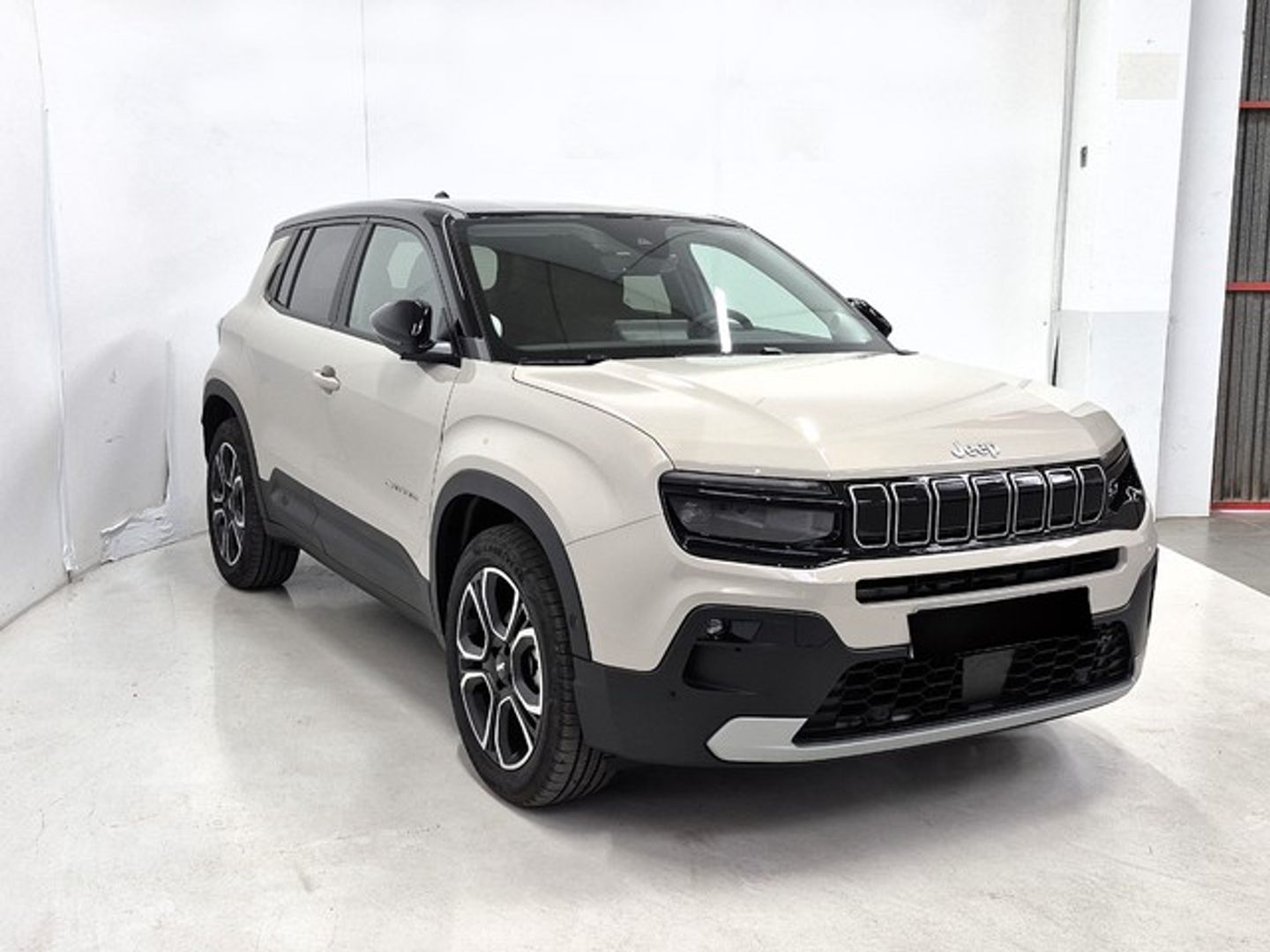 Jeep Avenger BEV Summit 115 kW (156 CV)