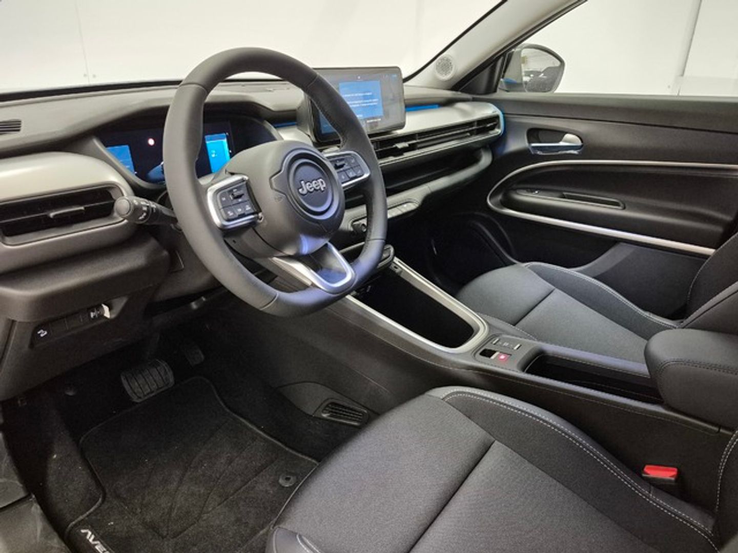 Jeep Avenger BEV Summit 115 kW (156 CV)