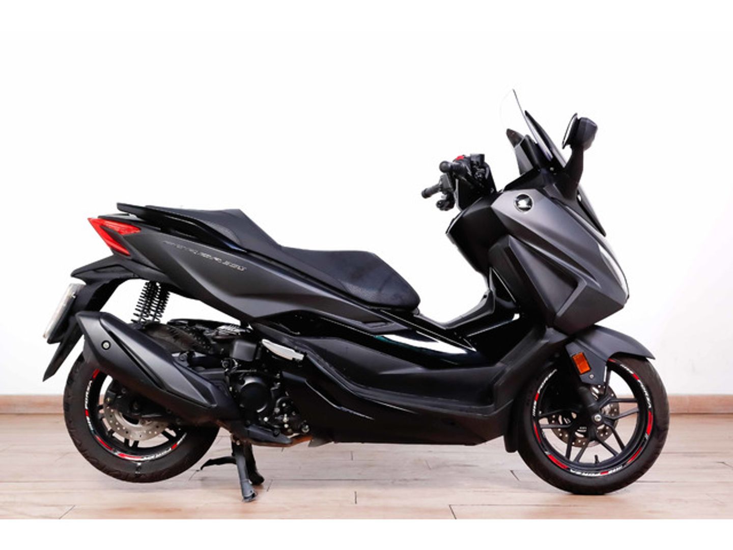 Honda Forza 350 Negro Motorcycle