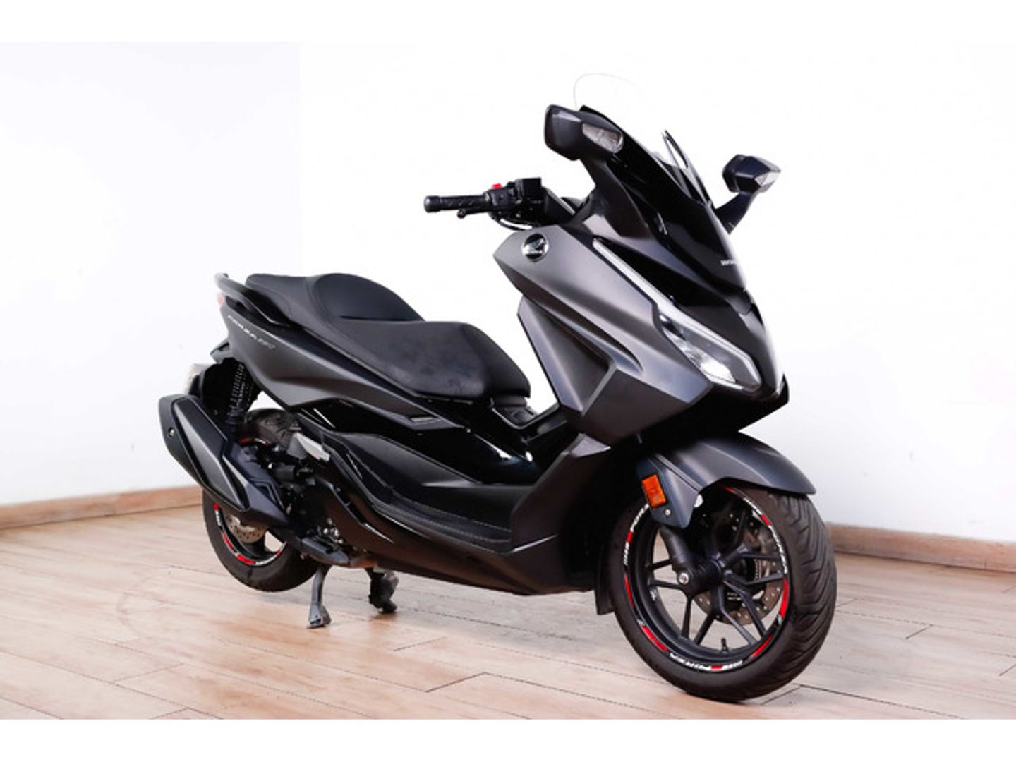 Honda Forza 350