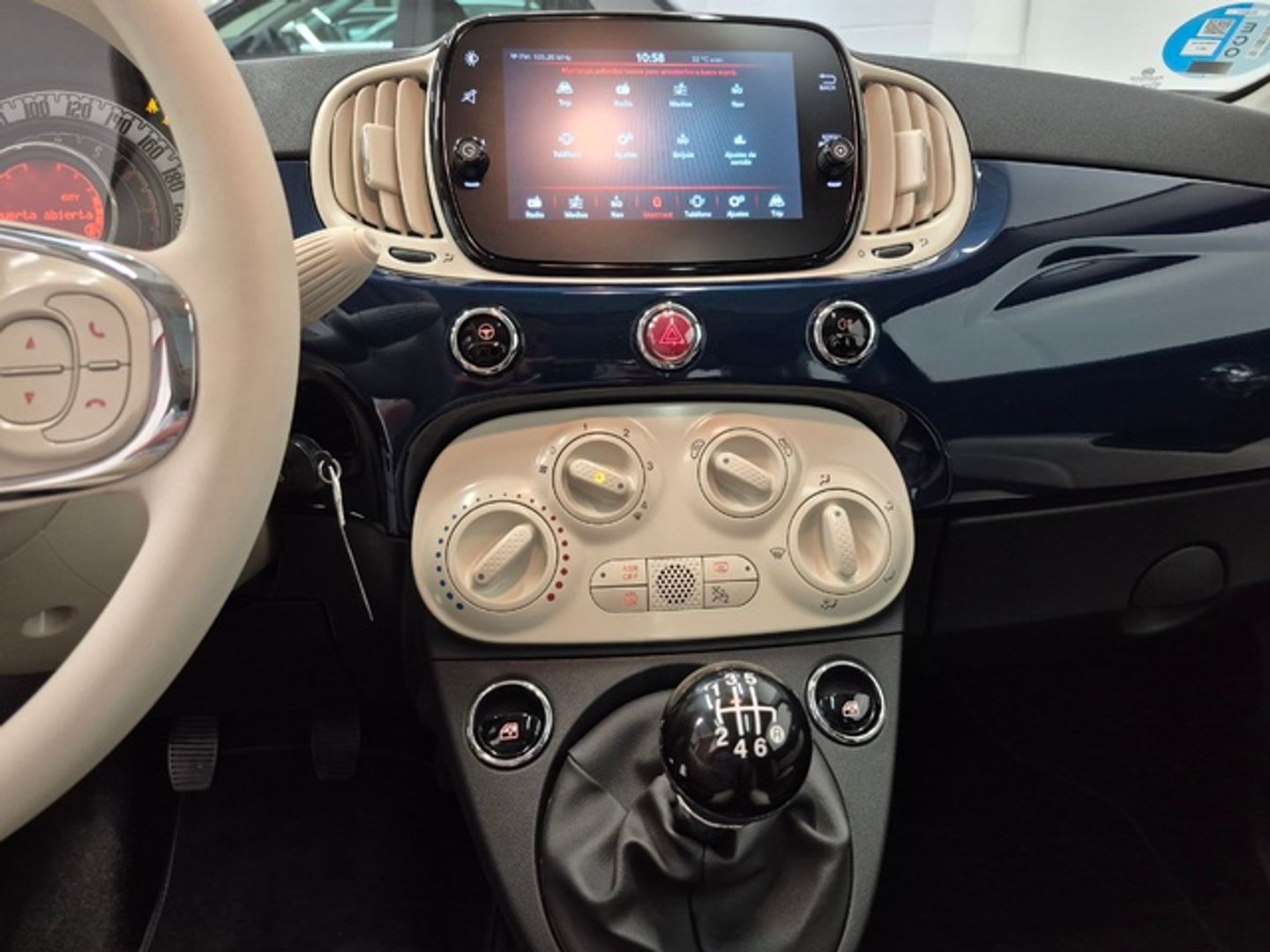 Fiat 500 1.0 Hybrid Dolcevita 51 kW (70 CV)