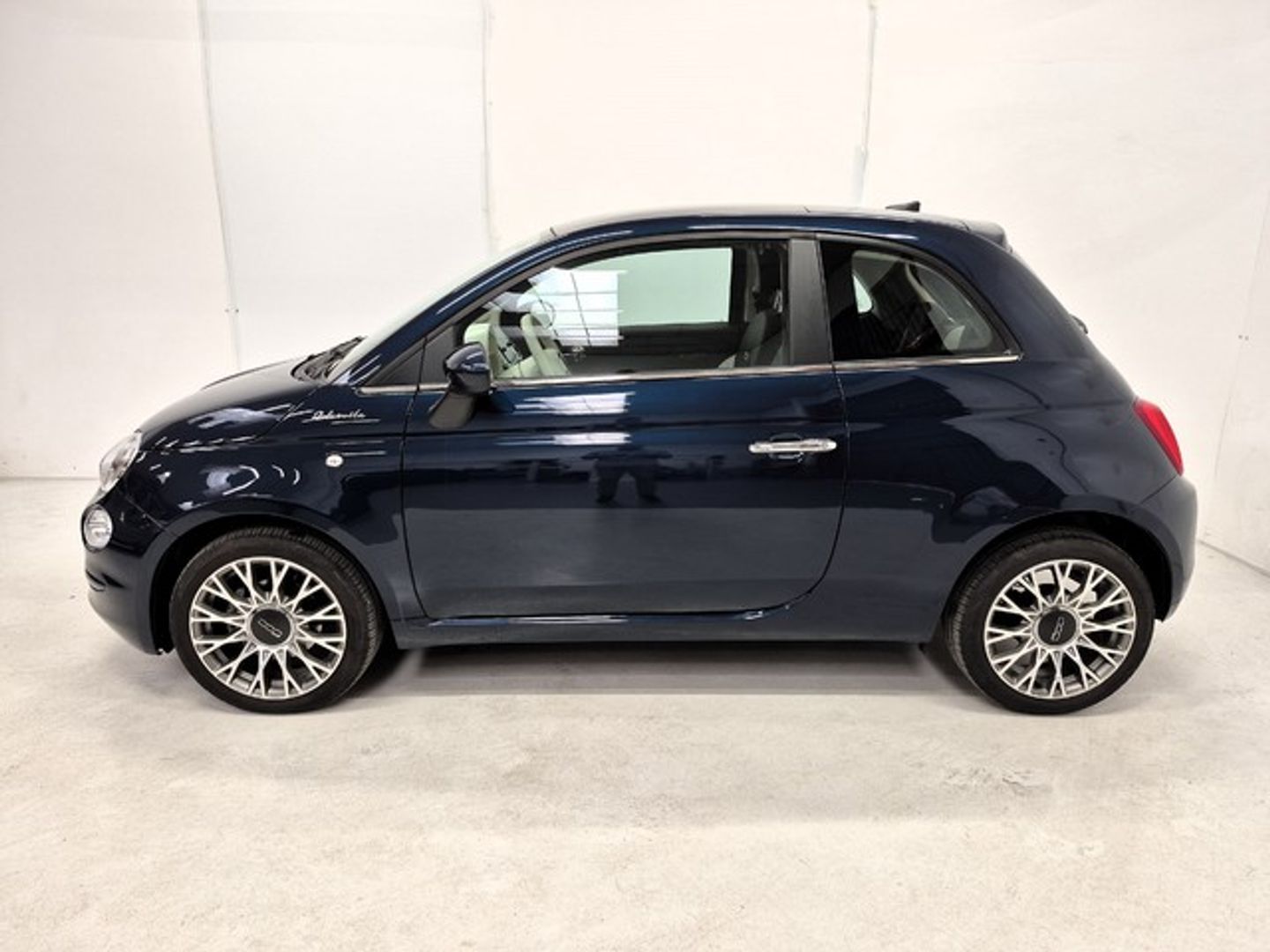 Fiat 500 1.0 Hybrid Dolcevita 51 kW (70 CV)