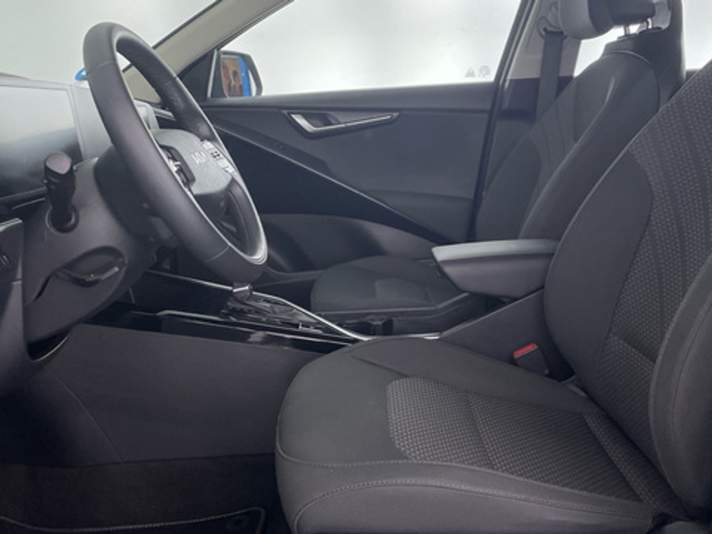 Kia Niro 1.6 GDi HEV Concept 104 kW (141 CV)