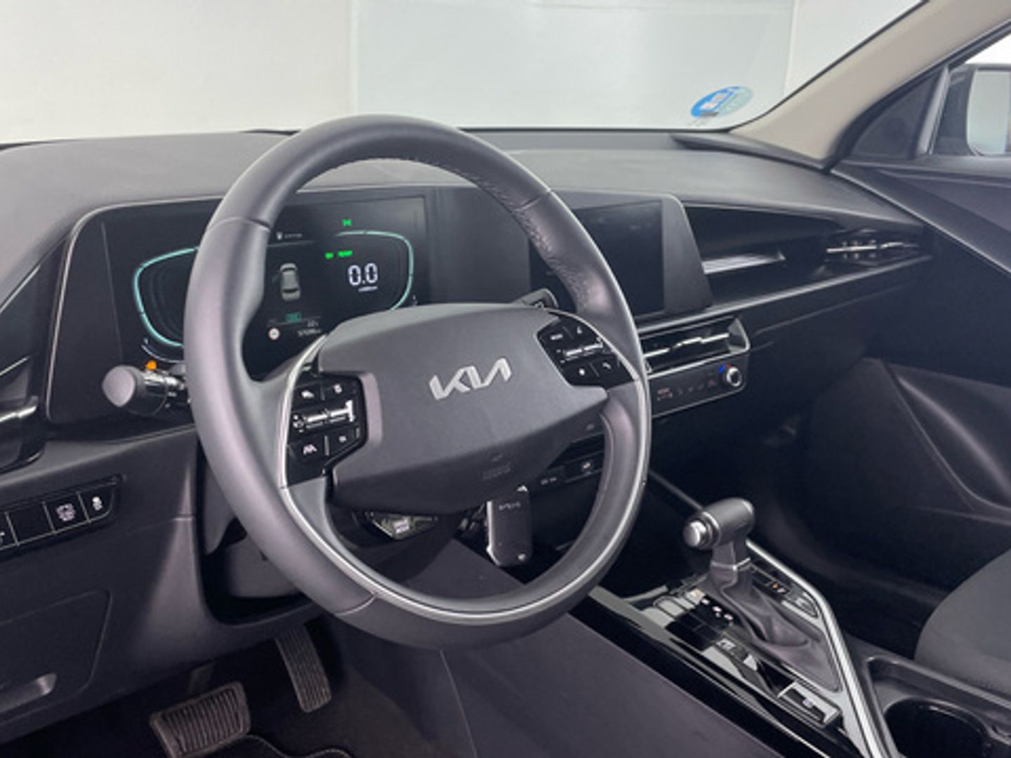 Kia Niro 1.6 GDi HEV Concept 104 kW (141 CV)