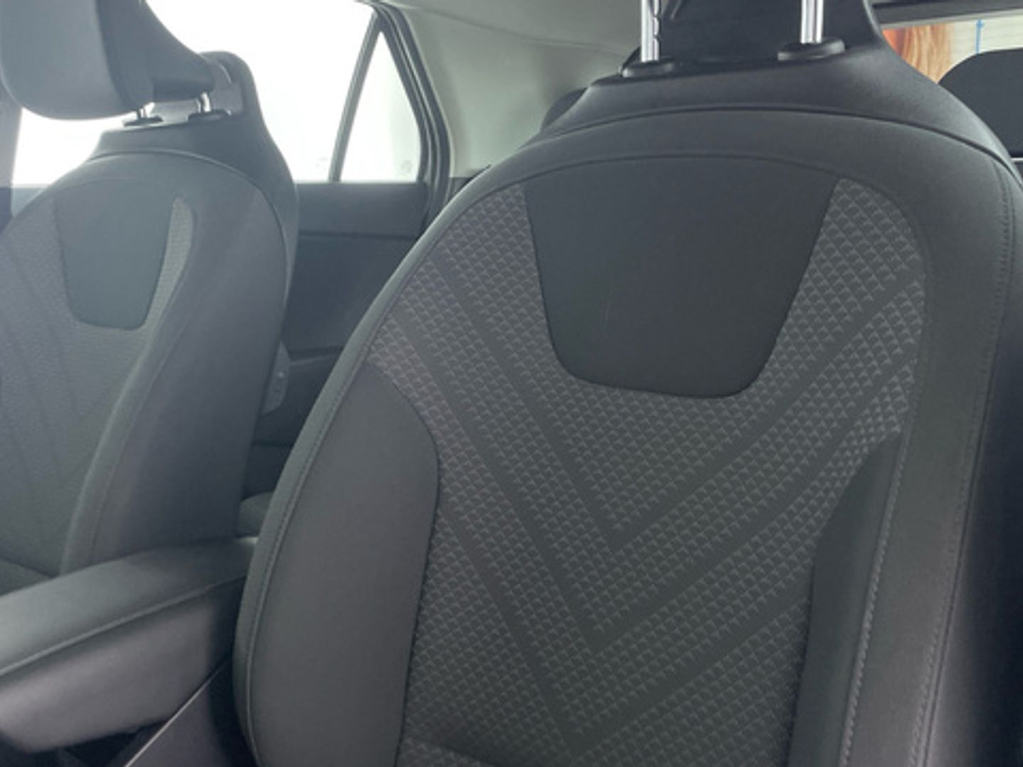 Kia Niro 1.6 GDi HEV Concept 104 kW (141 CV)