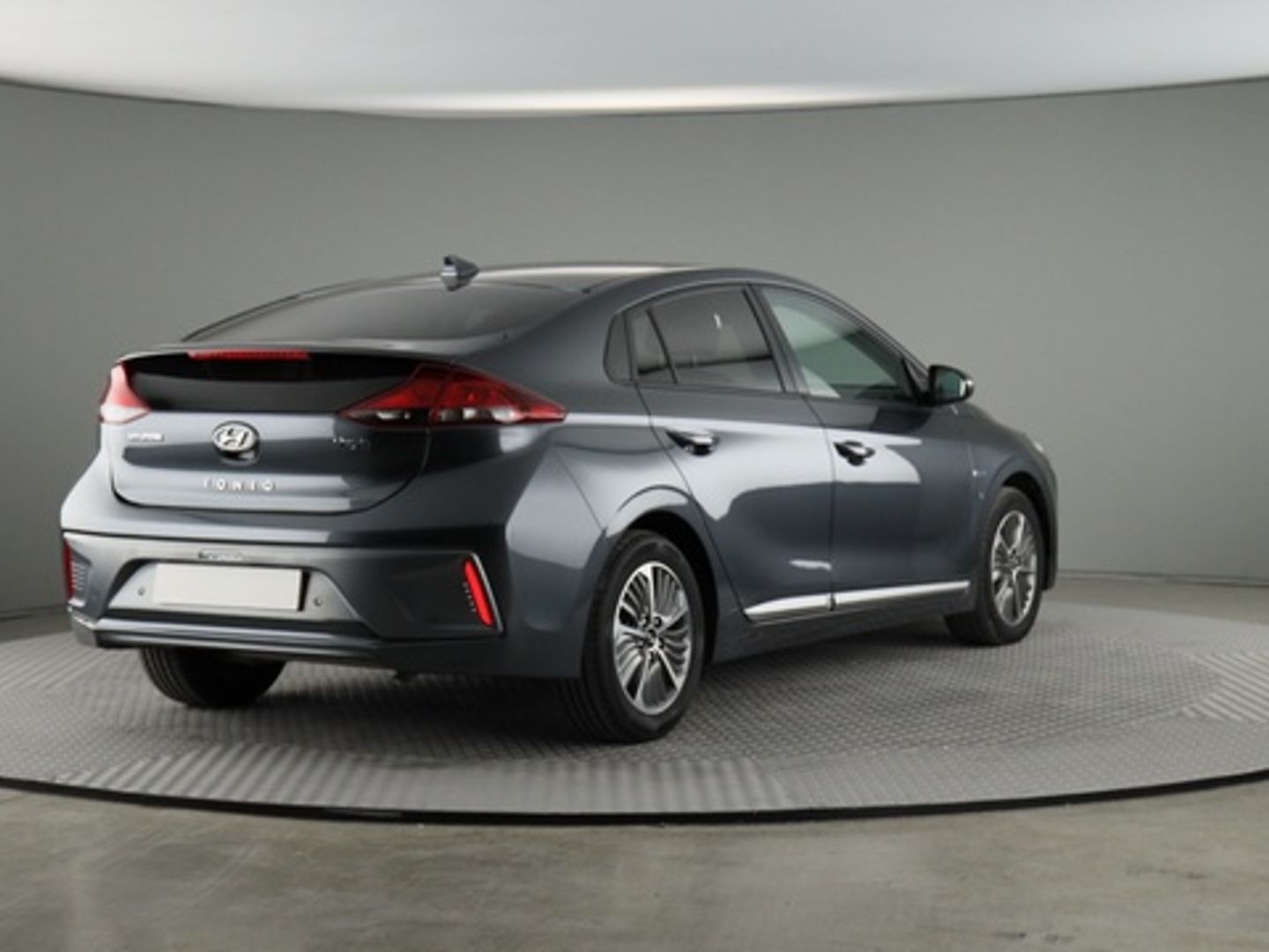 Hyundai Ioniq 1.6 GDI HEV Klass DCT 104 kW (141 CV)