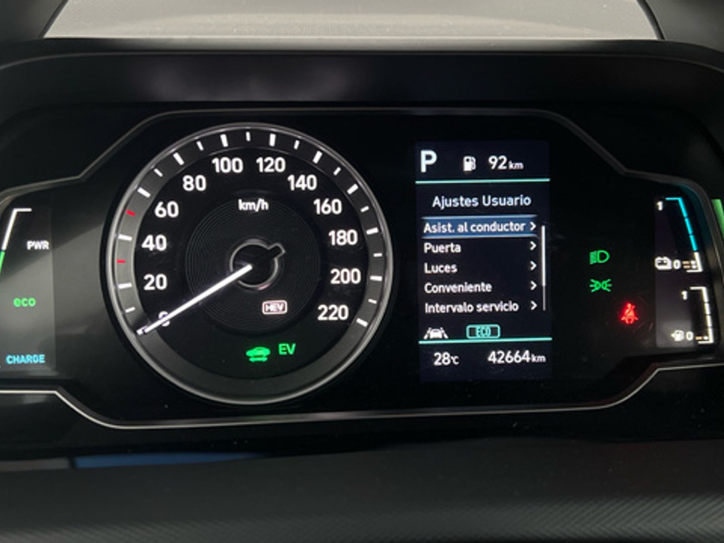 Hyundai Ioniq 1.6 GDI HEV Klass DCT 104 kW (141 CV)