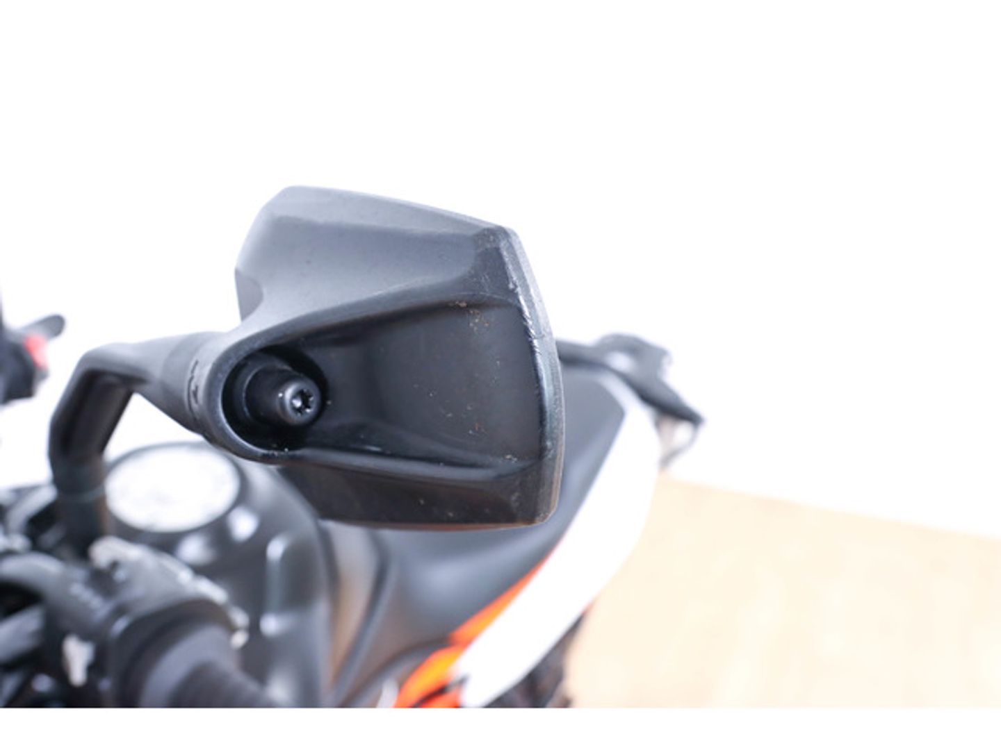 KTM SMT 890