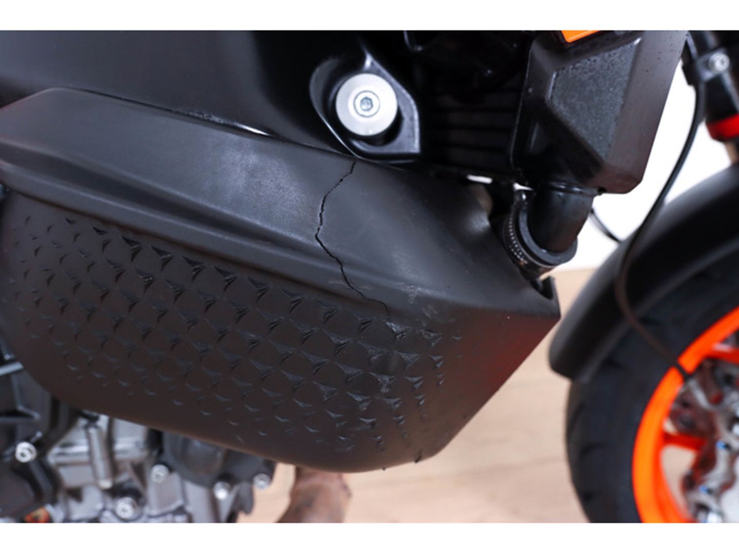 KTM SMT 890