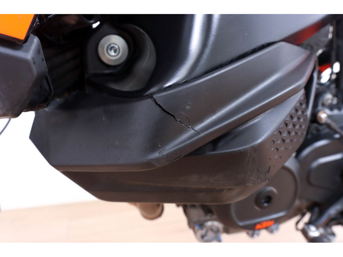 KTM SMT 890