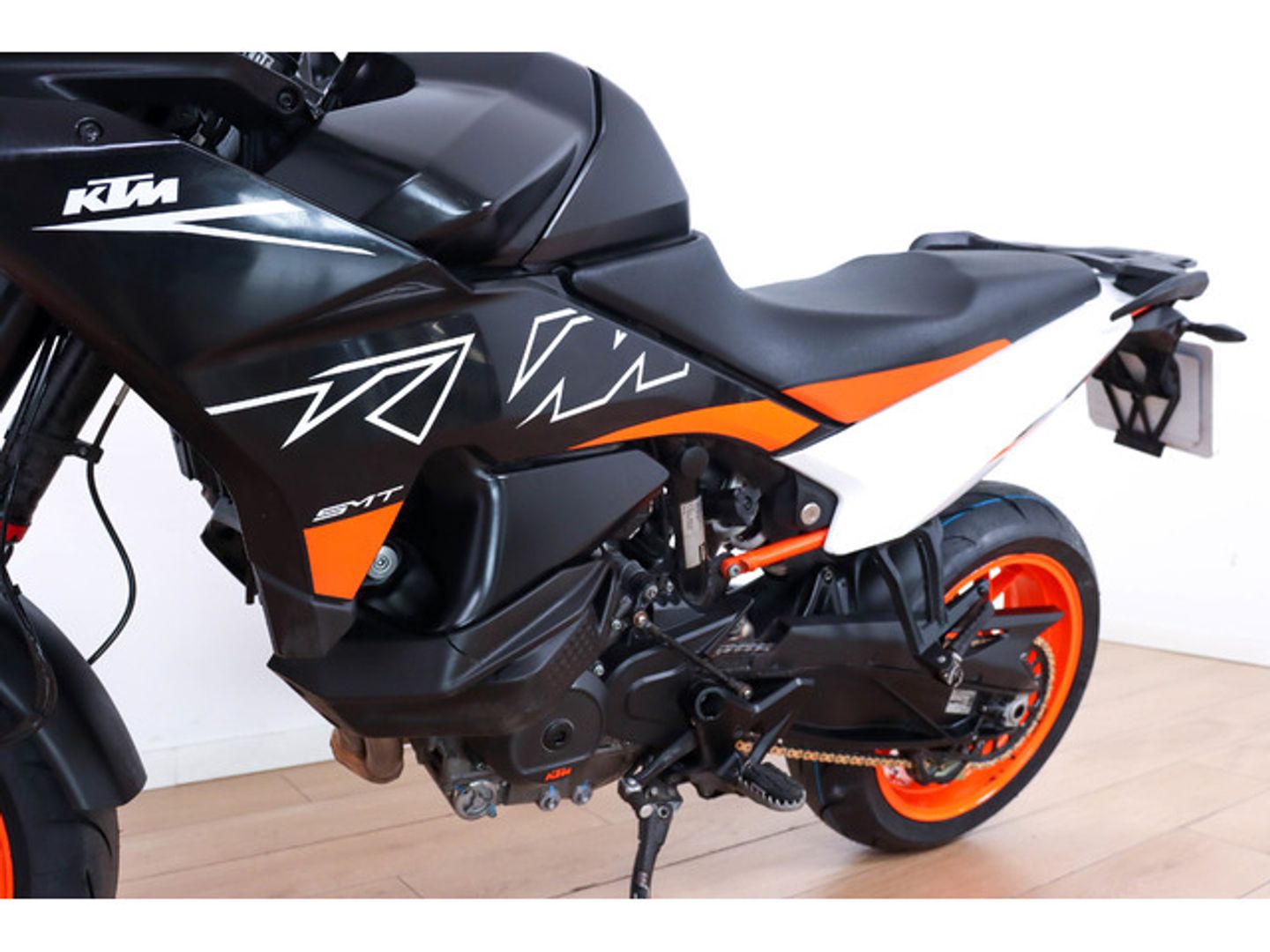 KTM SMT 890