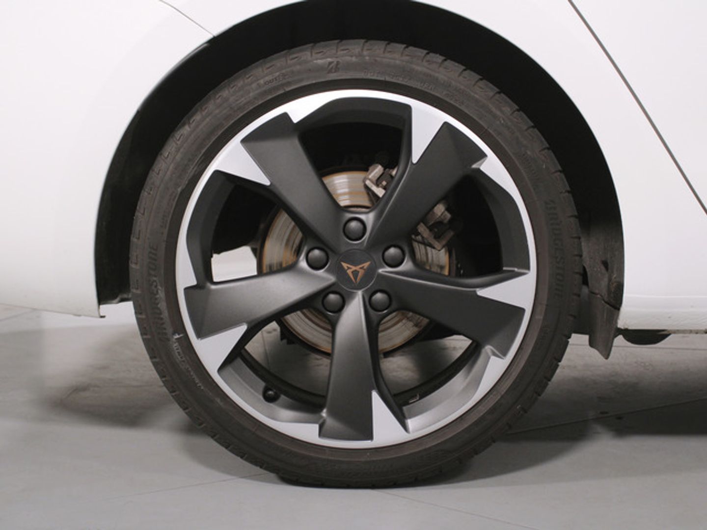 CUPRA Leon Sportstourer 1.5 eTSI DSG 110 kW (150 CV)