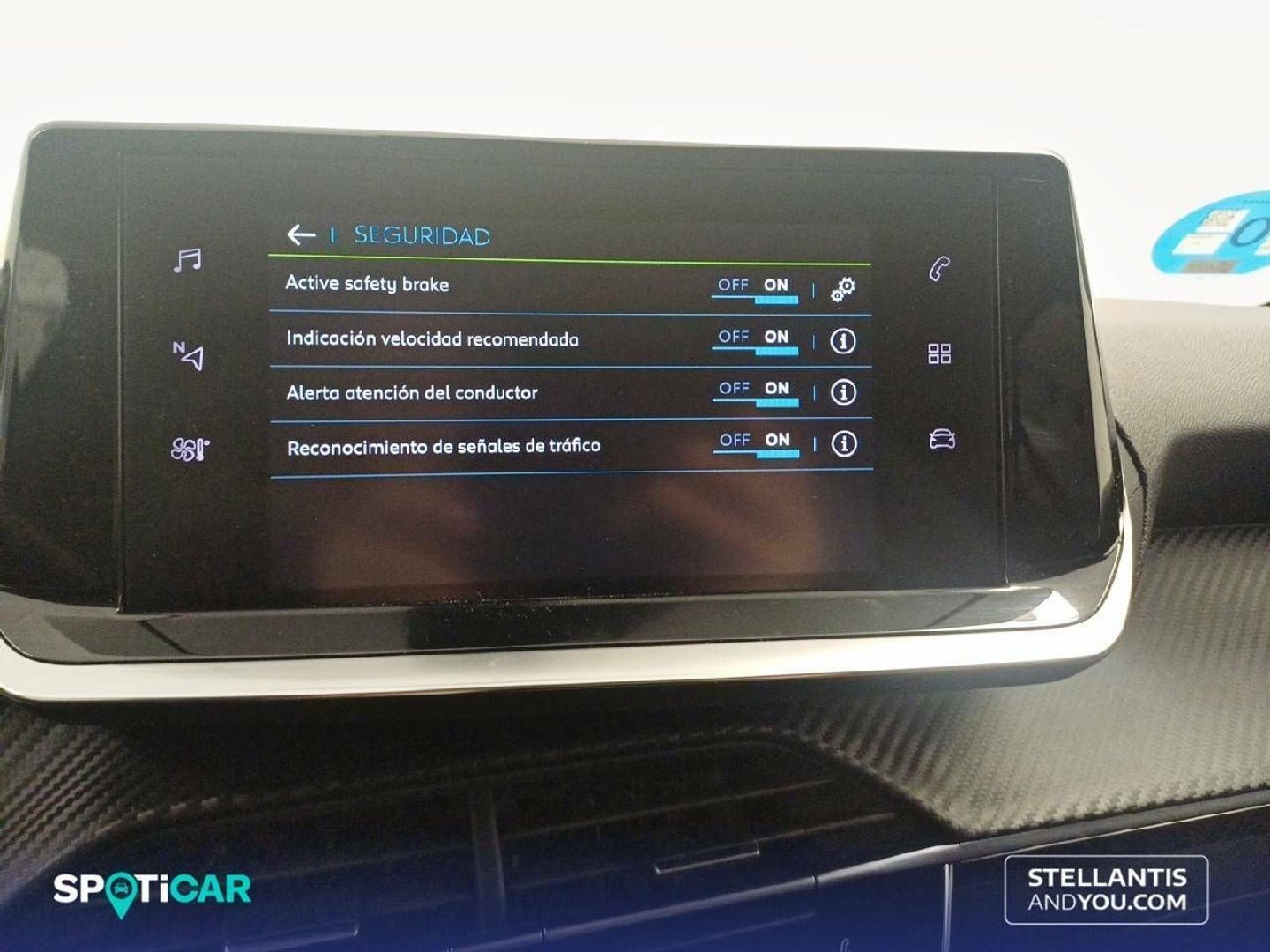 Peugeot e-208 Eléctrico Style 100 kW (136 CV)
