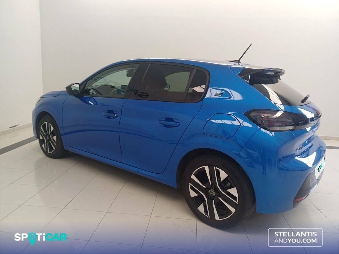 Peugeot e-208 Eléctrico Style 100 kW (136 CV)