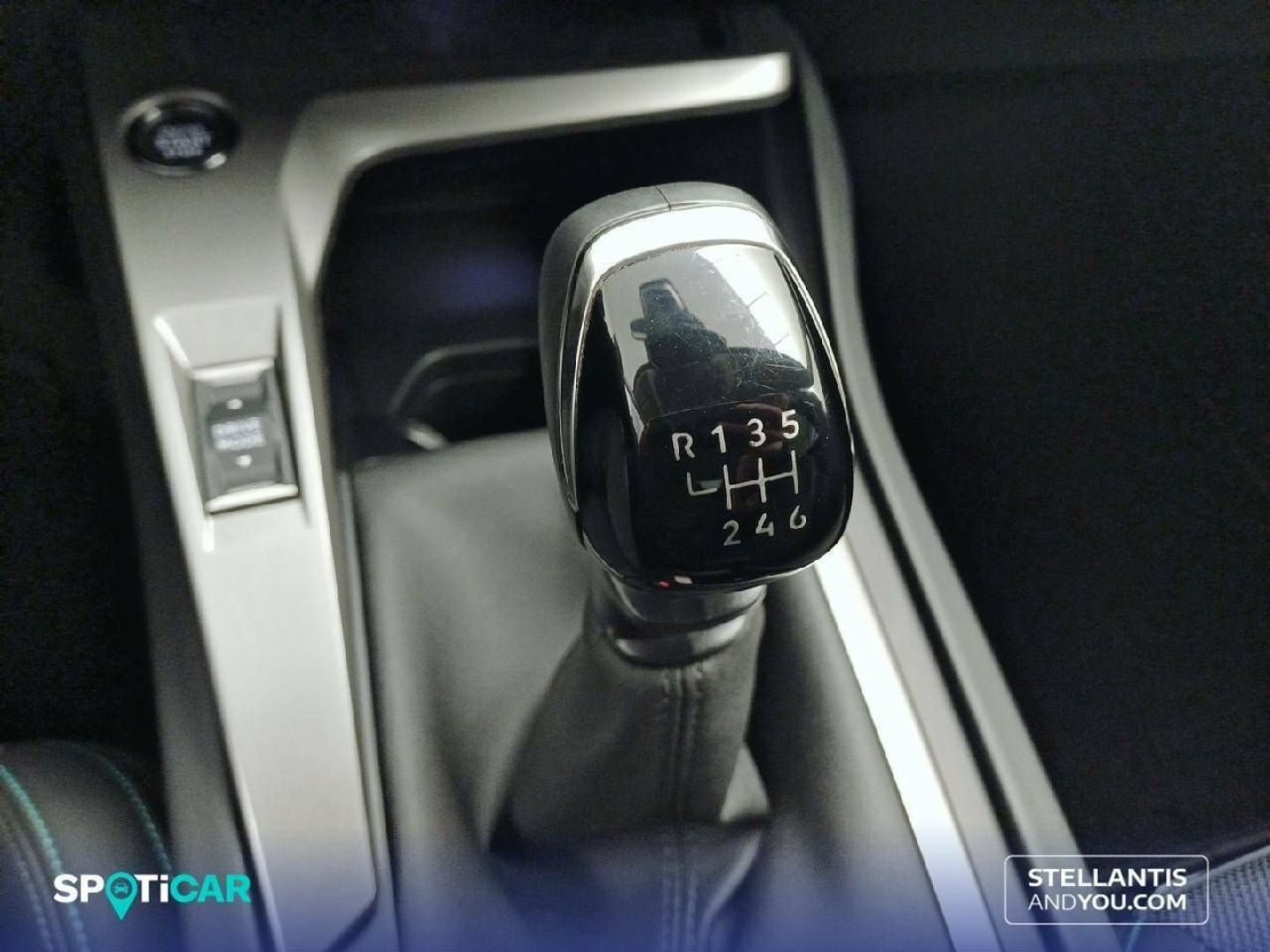 Peugeot 308 PureTech 130 S&S Allure 96 kW (130 CV)