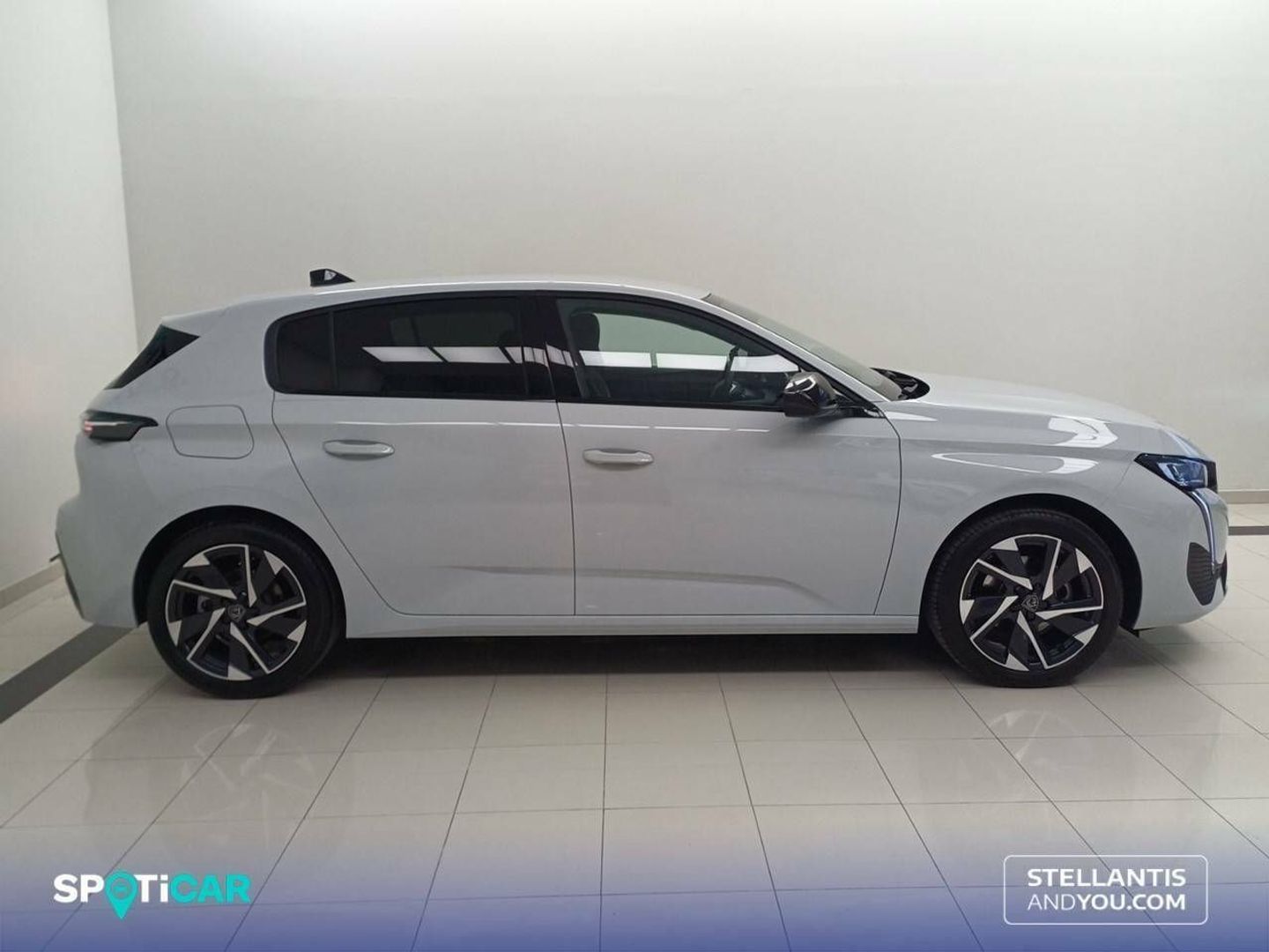 Peugeot 308 PureTech 130 S&S Allure 96 kW (130 CV)