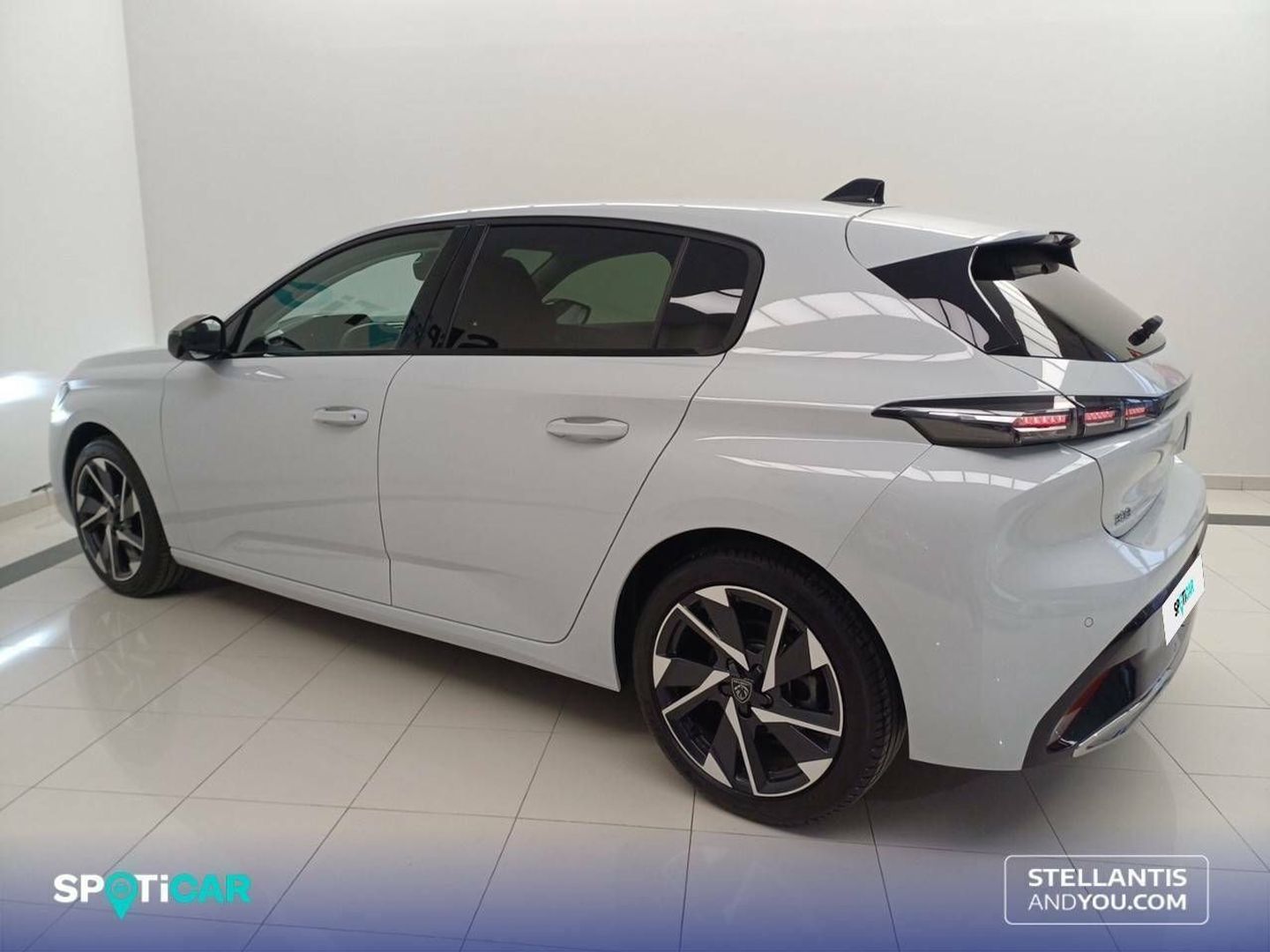 Peugeot 308 PureTech 130 S&S Allure 96 kW (130 CV)
