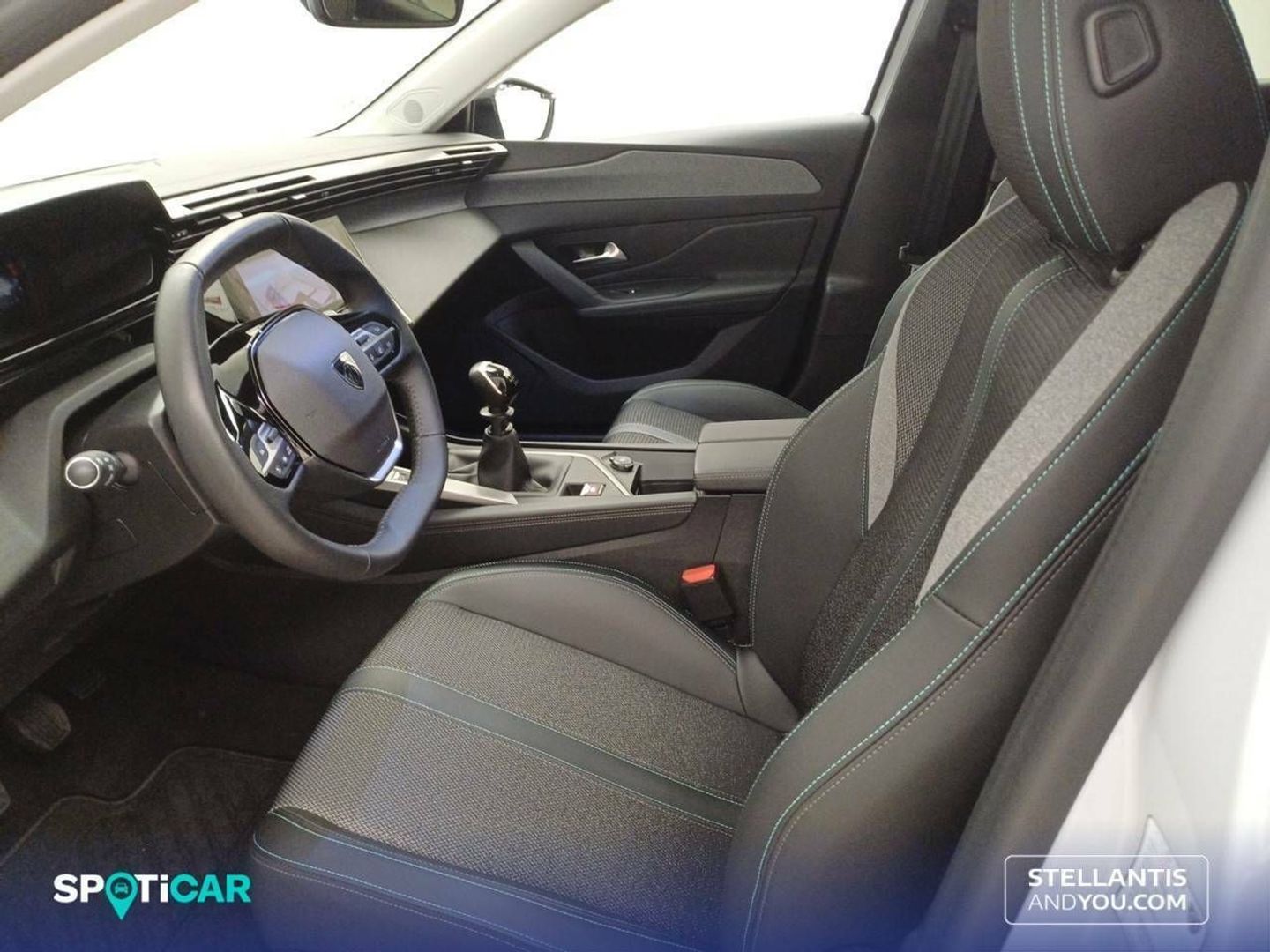 Peugeot 308 PureTech 130 S&S Allure 96 kW (130 CV)