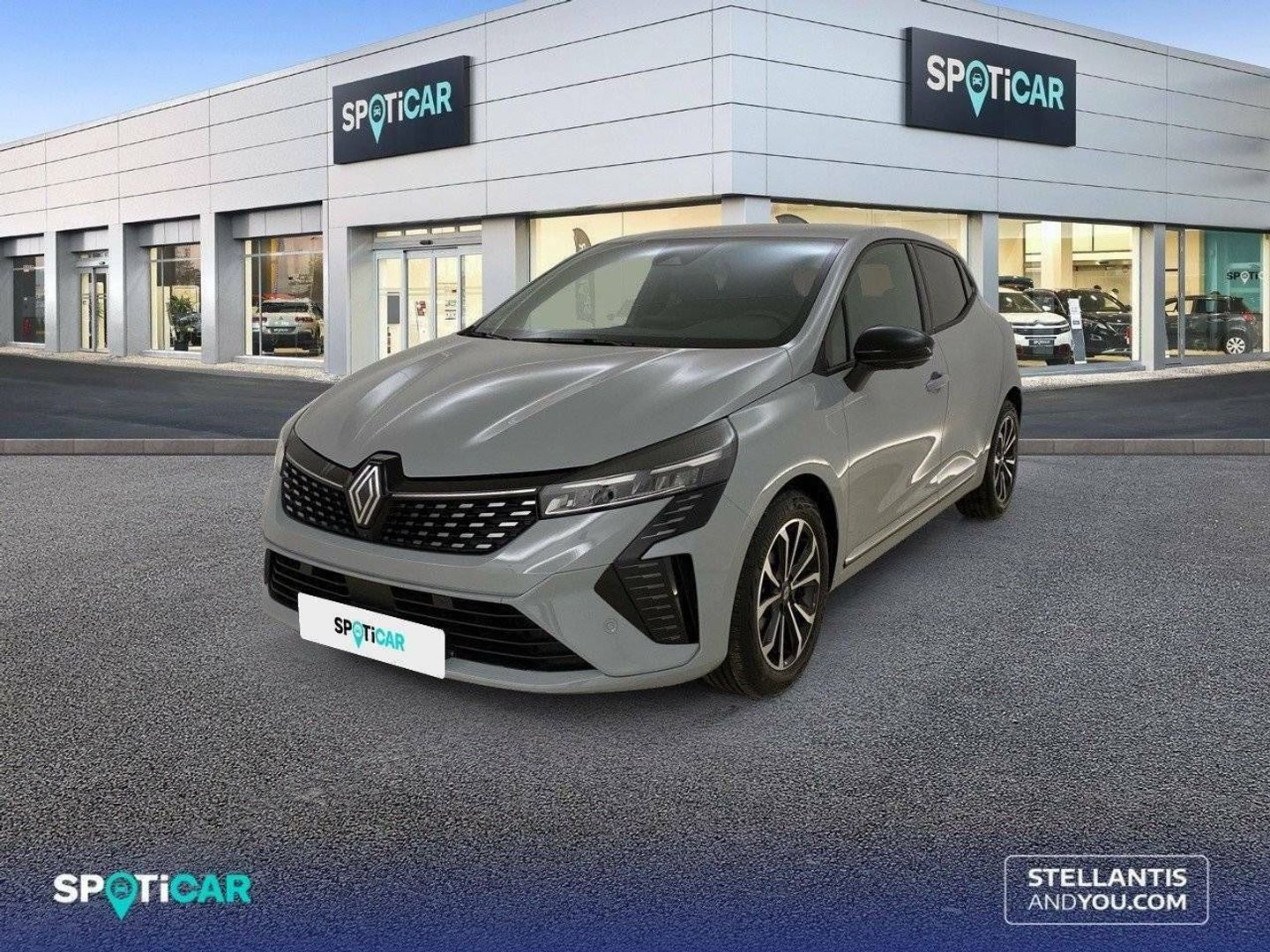 Renault Clio Techno TCe 66 kW (90 CV) Gris Sedan