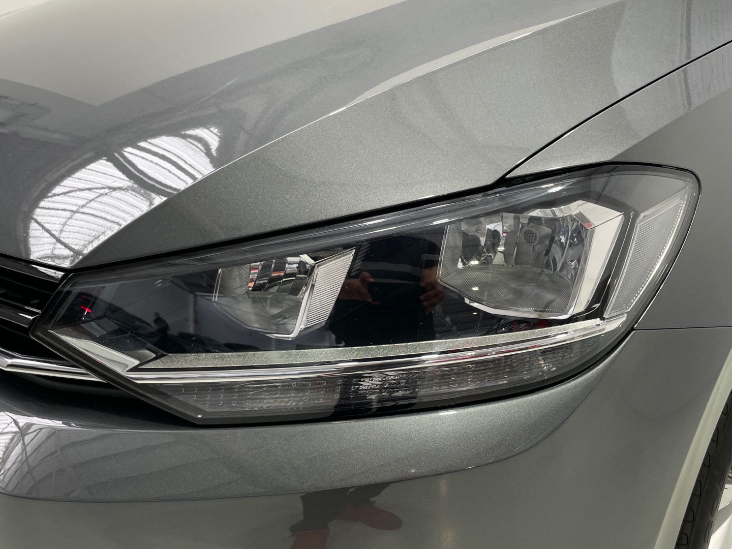 Volkswagen Touran Business 2.0 TDI 85 kW (115 CV) DSG