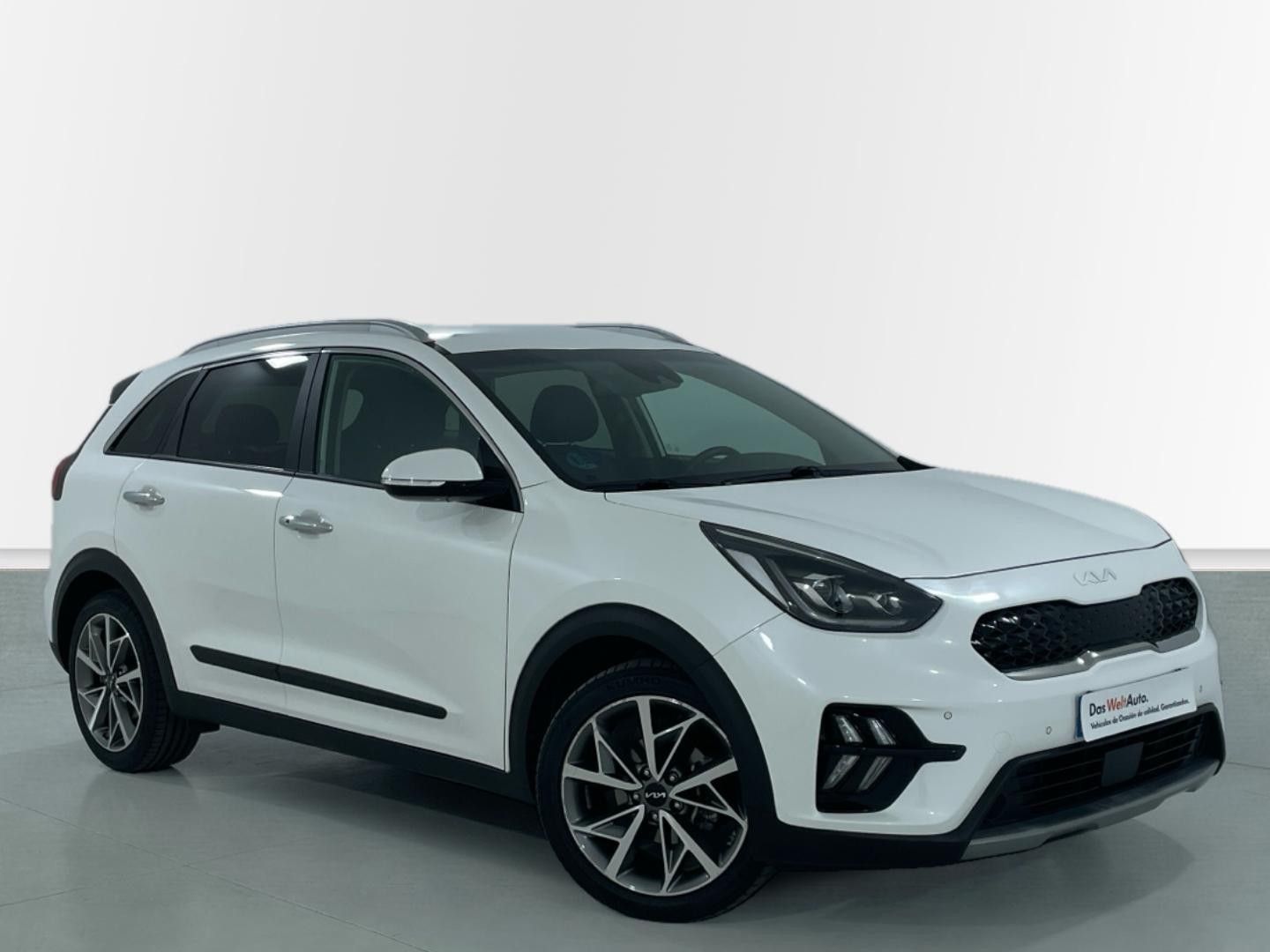 Kia Niro 1.6 GDi HEV Emotion 104 kW (141 CV) Blanco Sedan